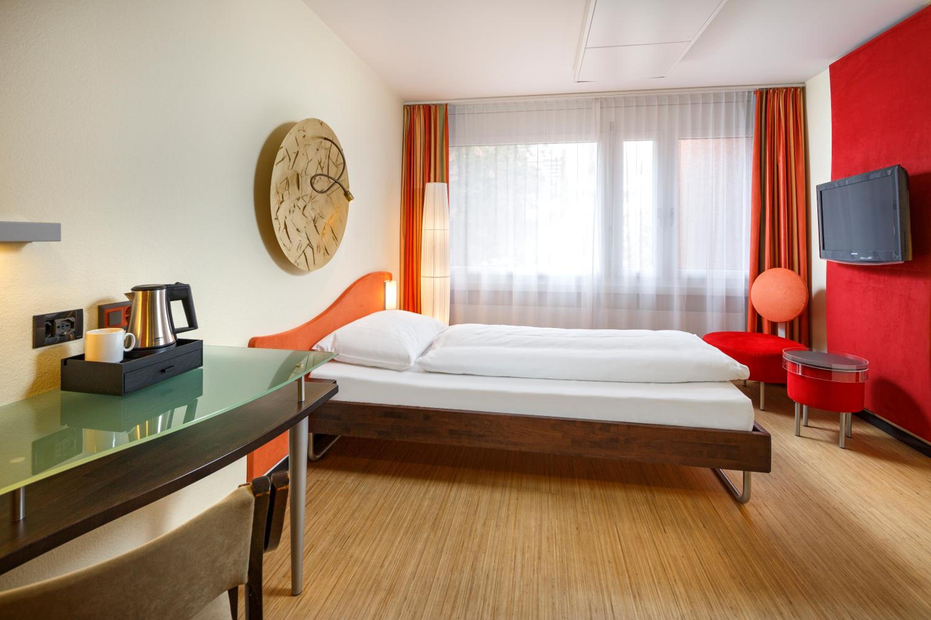 Single Room photo 1