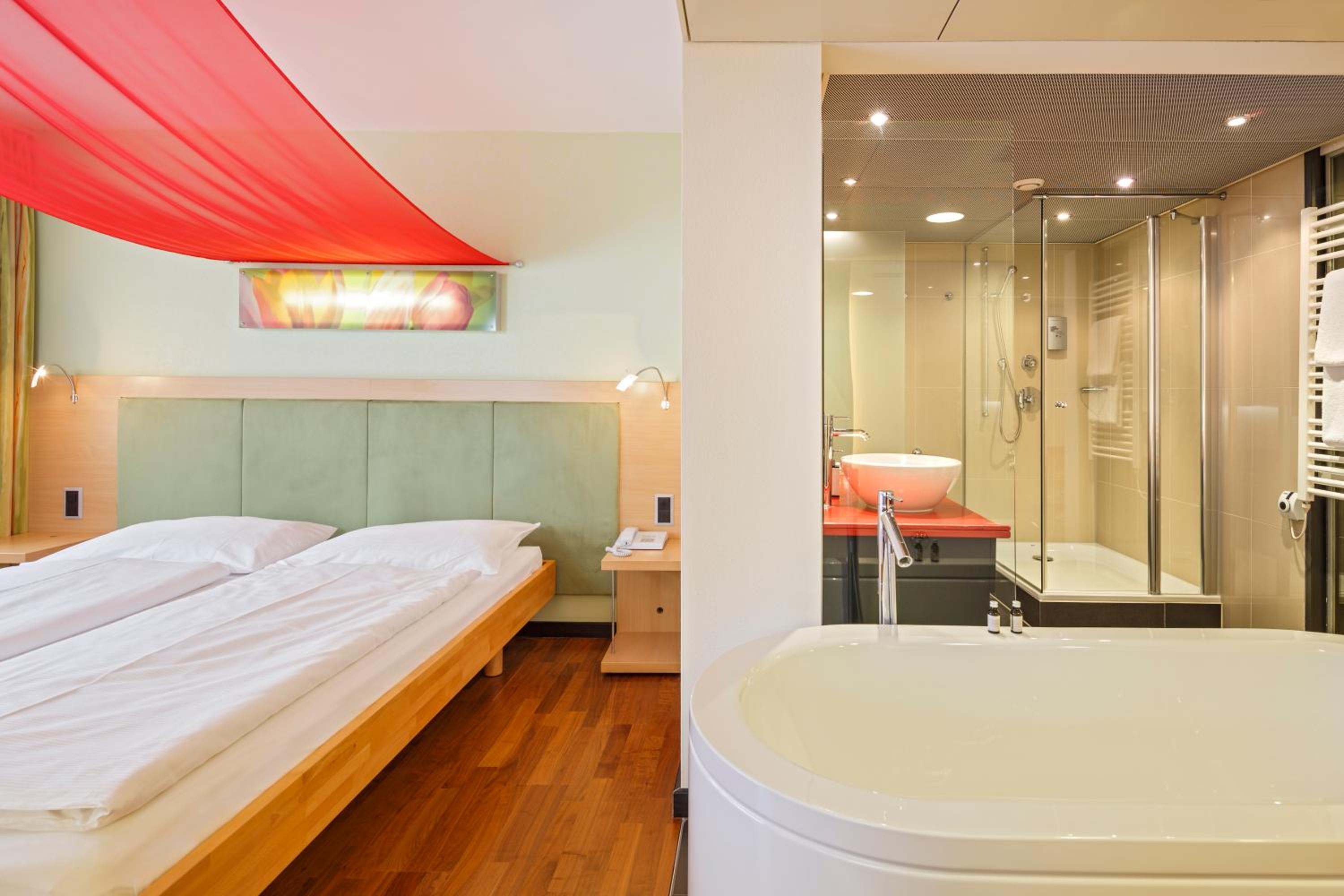 Deluxe Double Room - Photo 3