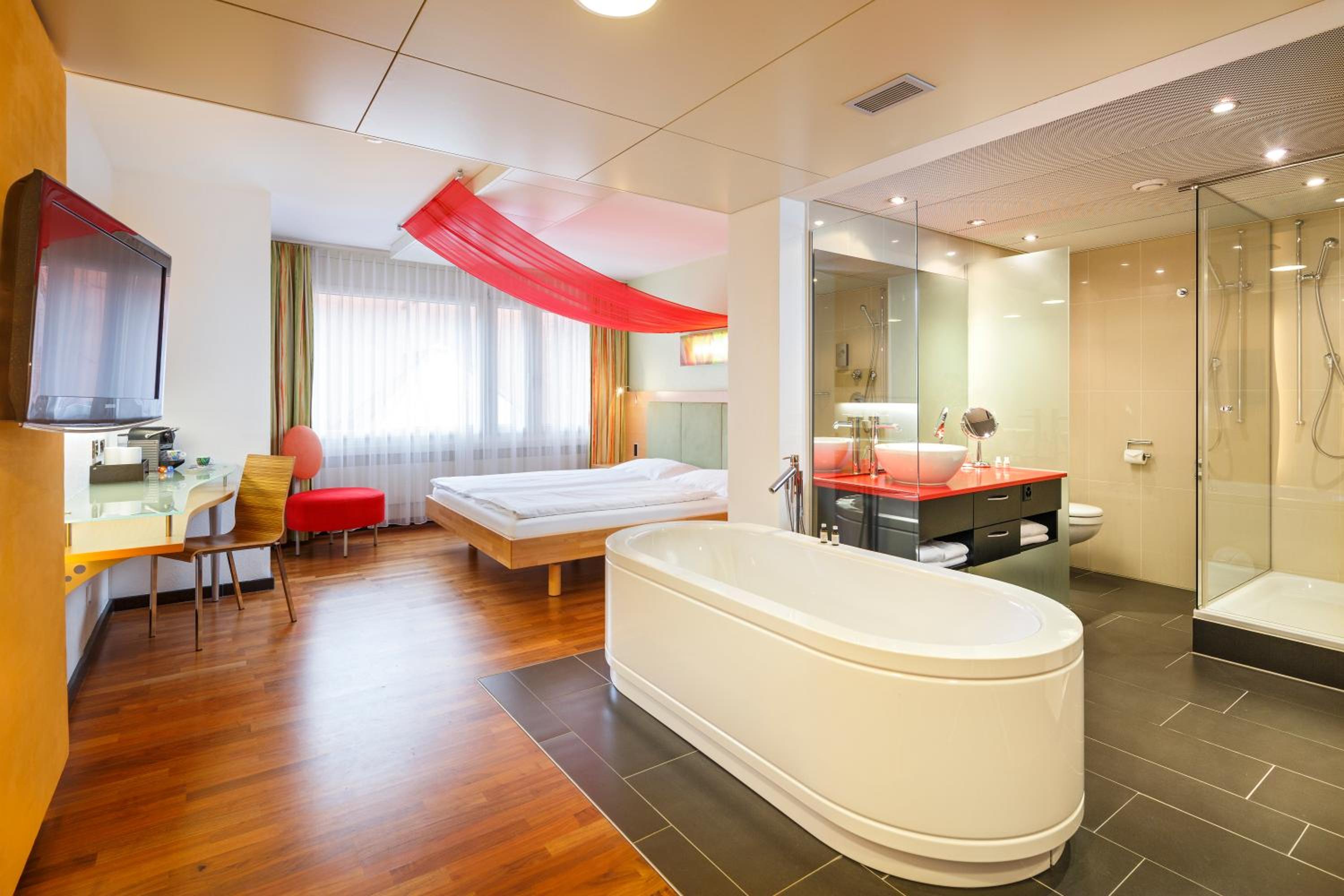 Deluxe Double Room - Photo 4