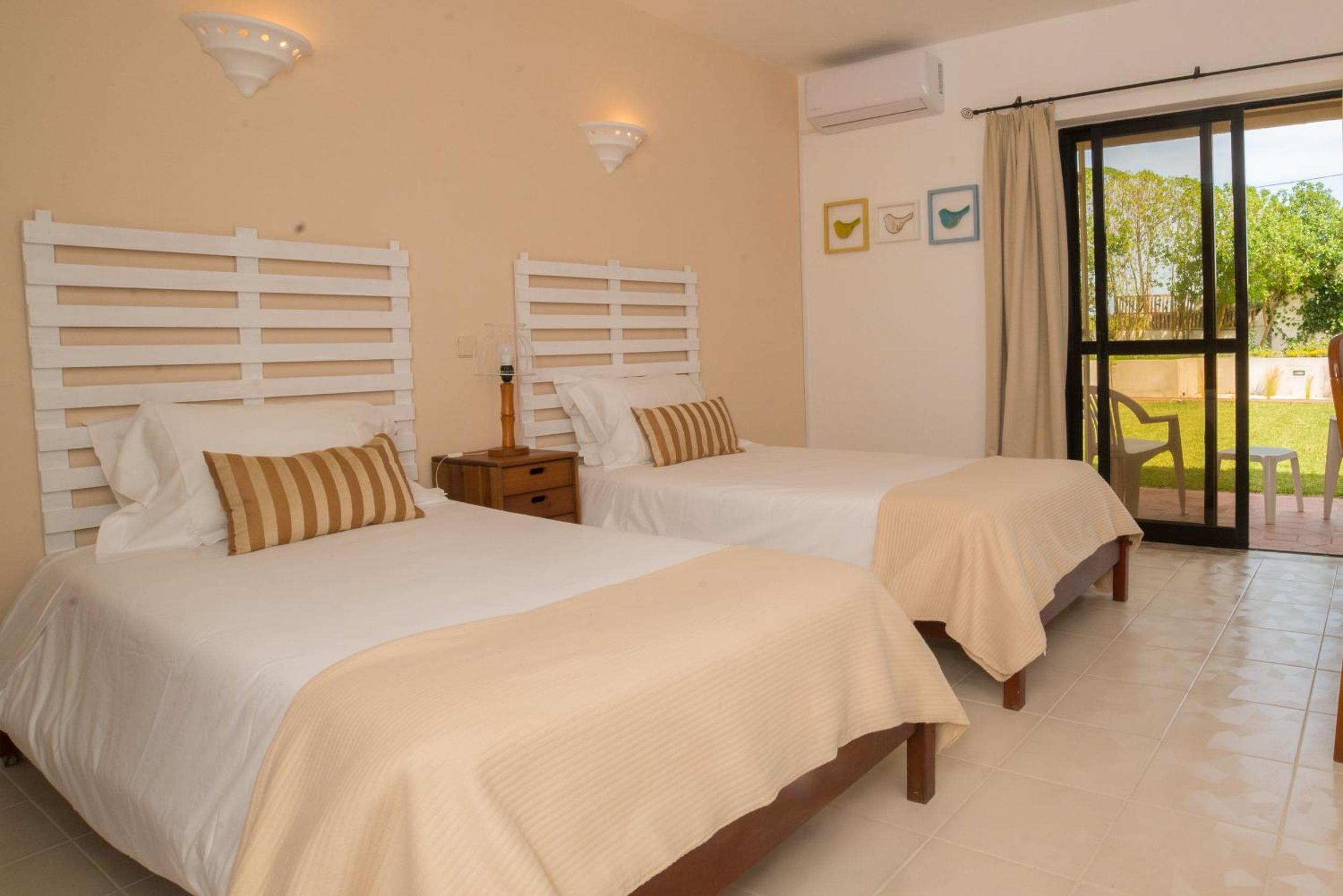 Double Room with Garden View - Photo 1