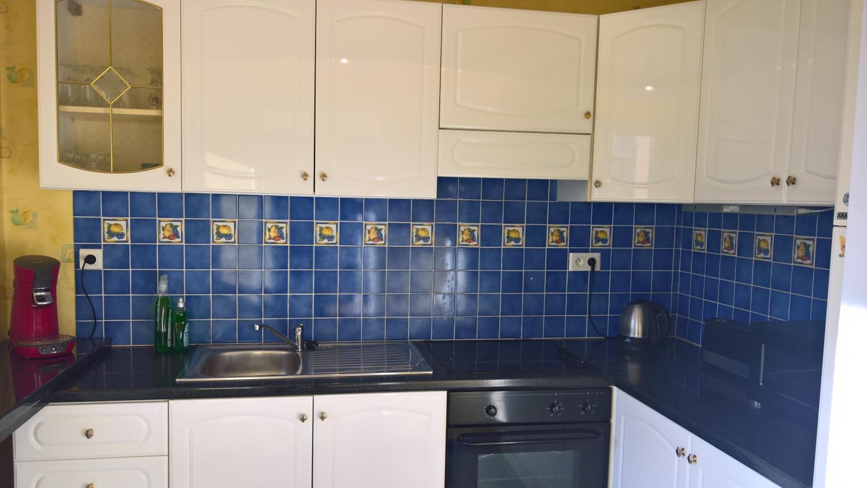 Superior Apartment photo 2