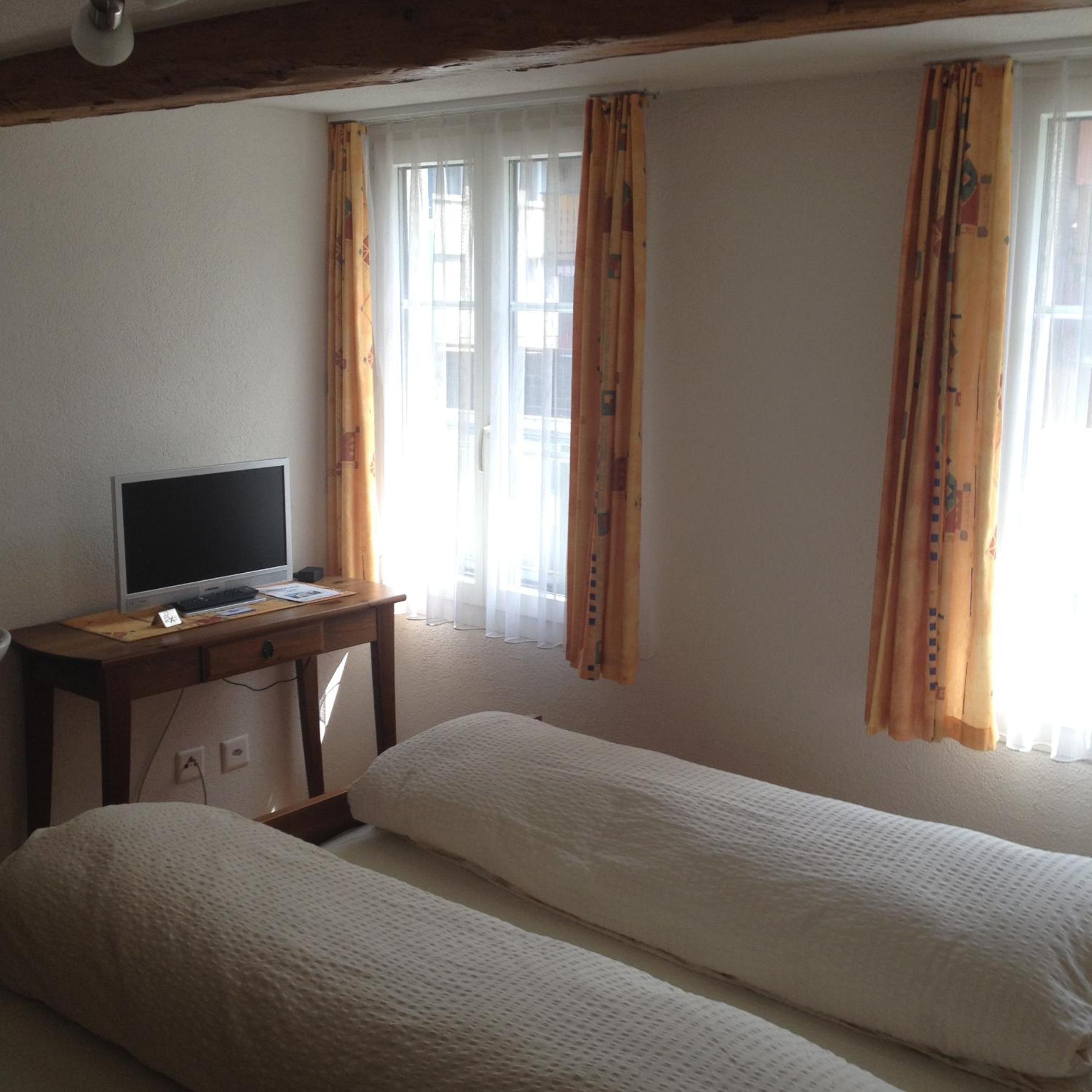 Triple Room with Private External Bathroom photo 2