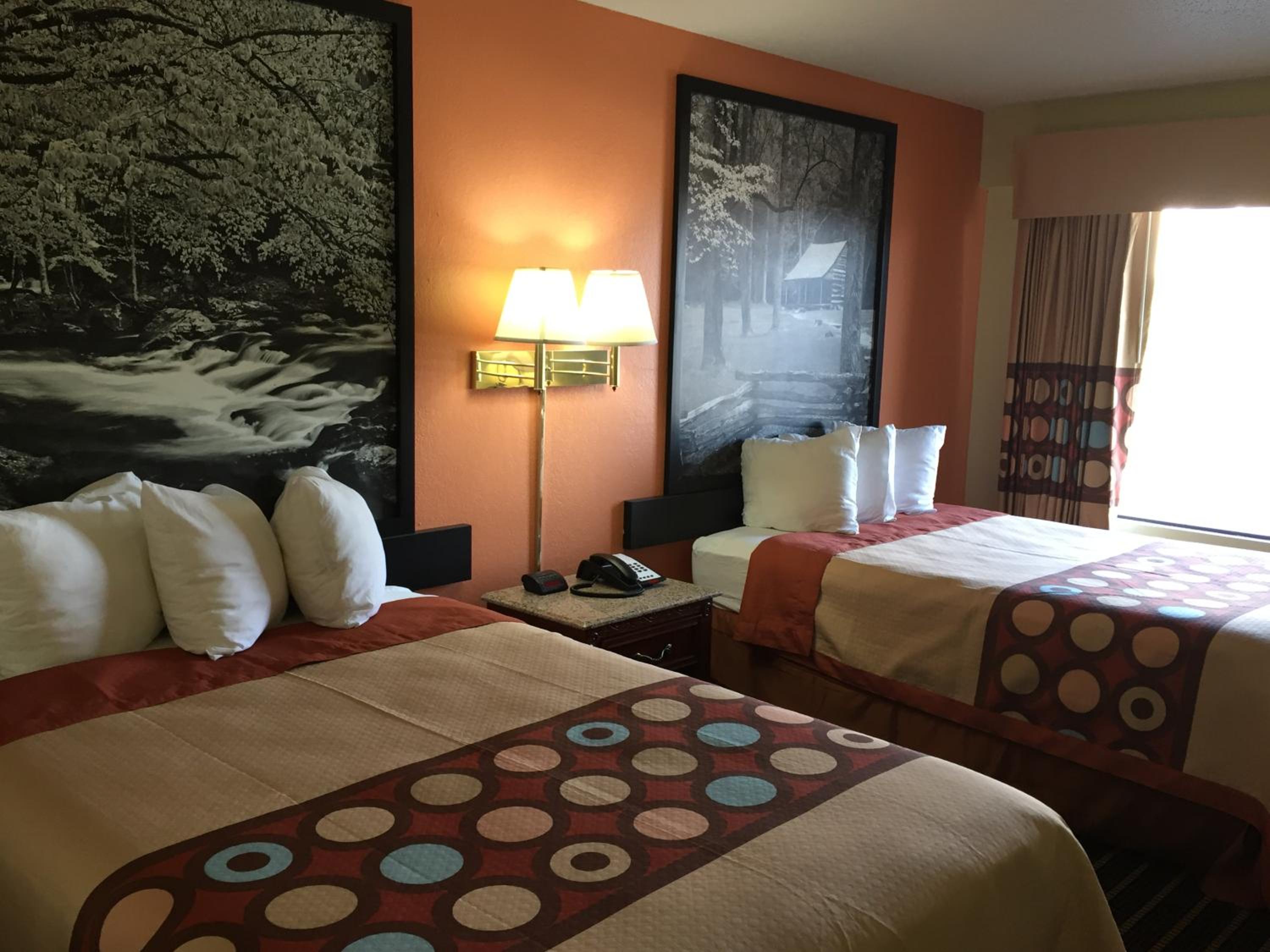 Double Room with Two Double Beds - Smoking photo 1
