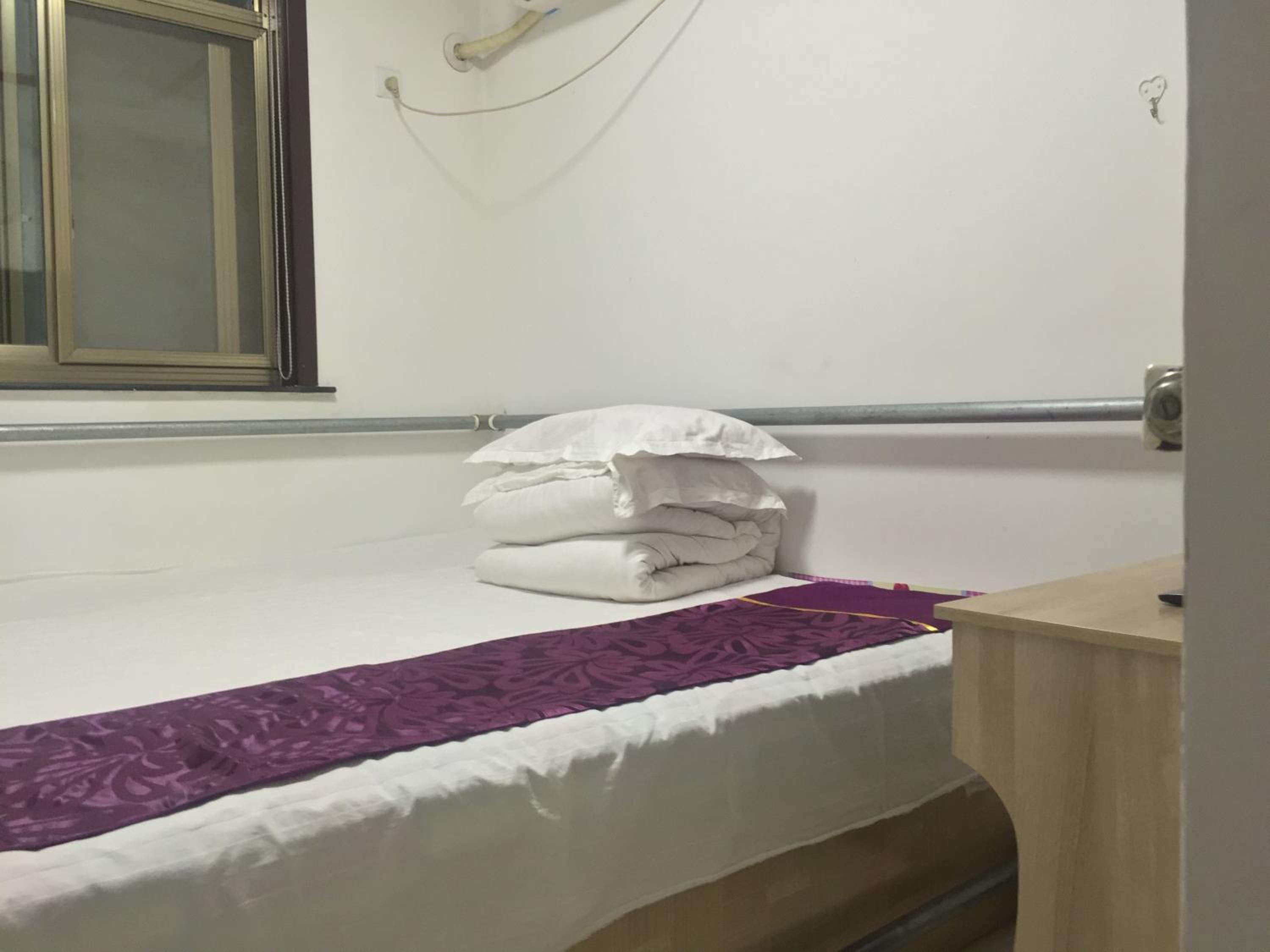 Quadruple Room with Private External Bathroom photo 2