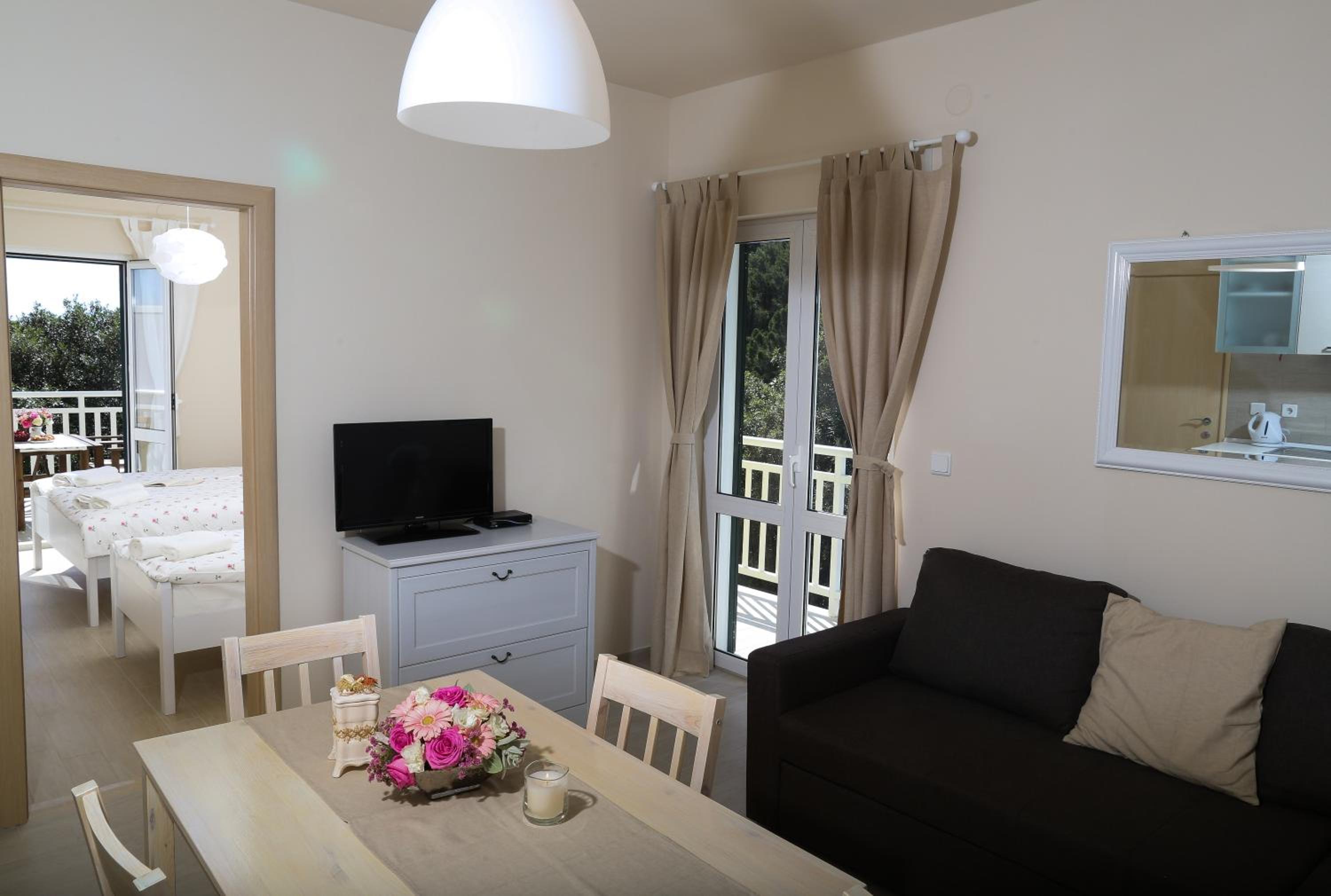 One-Bedroom Apartment with Terrace and Sea View