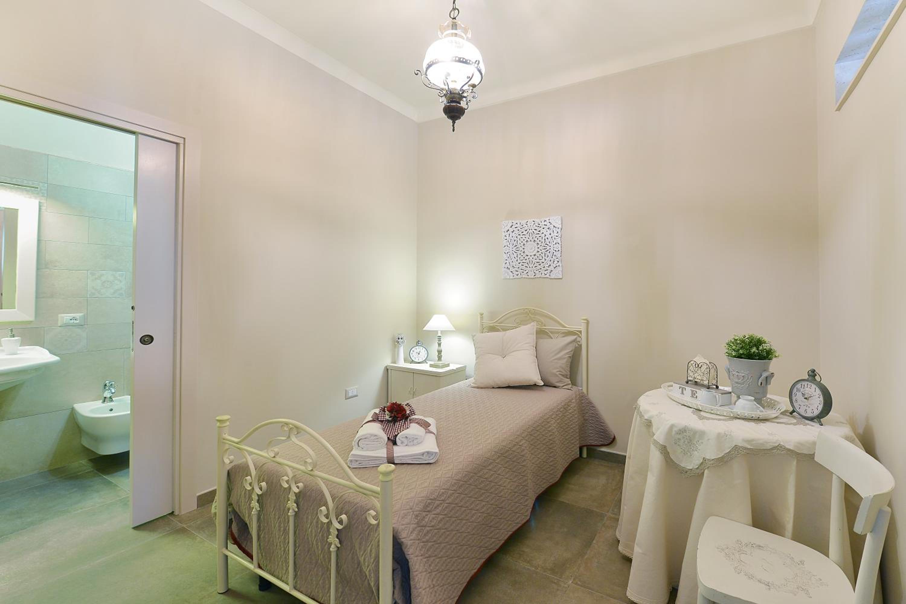 Single Room with Private Bathroom
