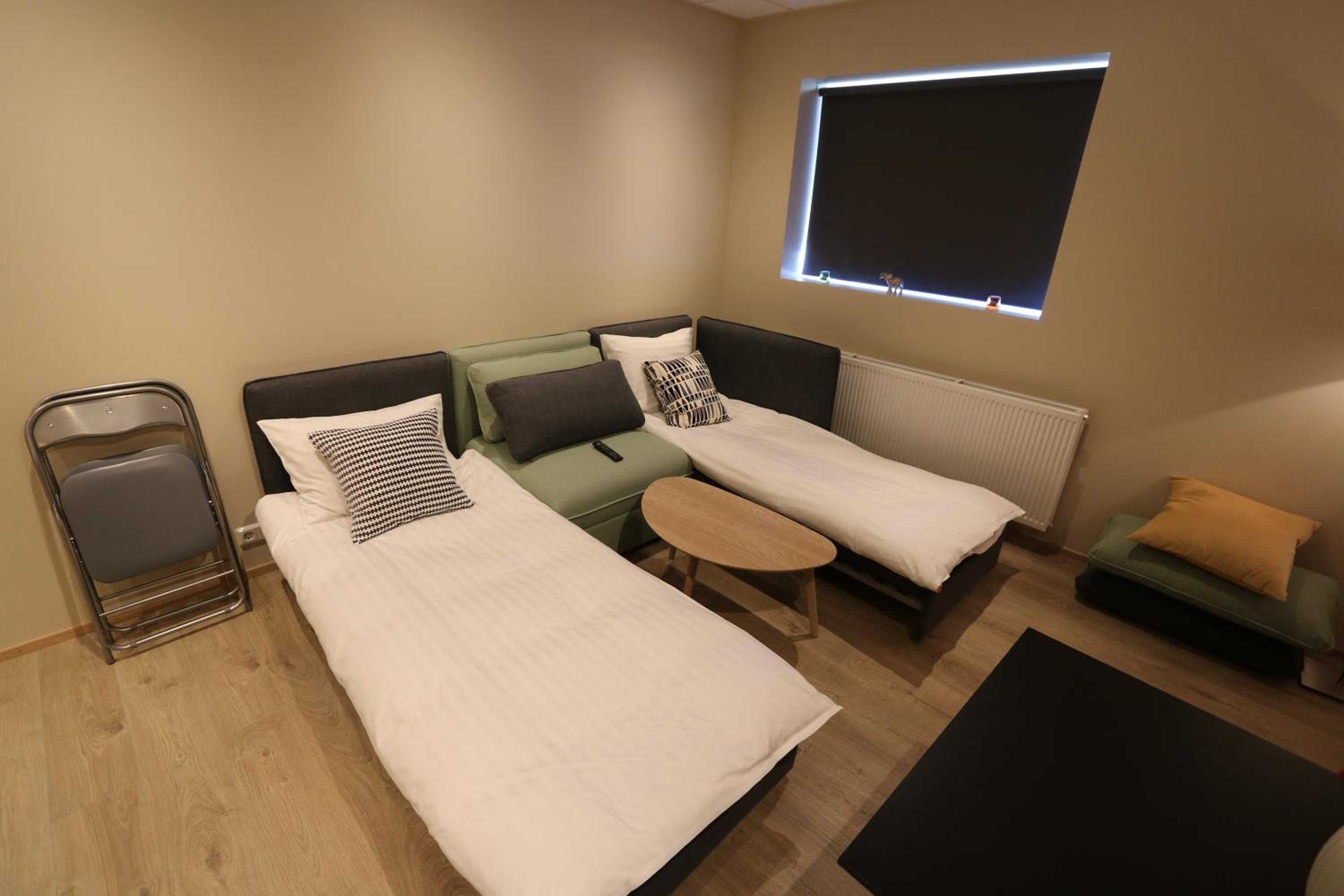 One-Bedroom Apartment - Photo 15