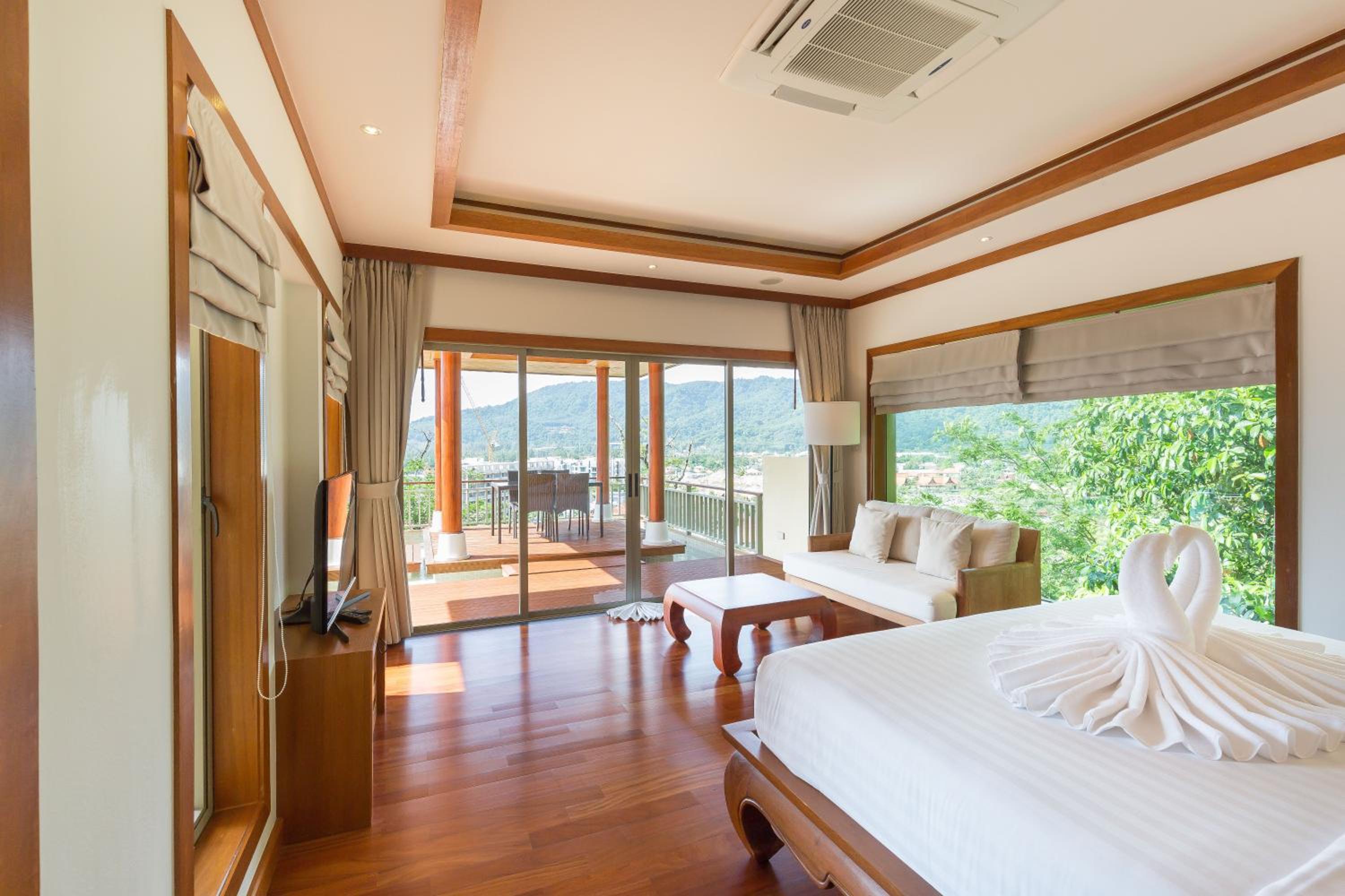 Two-Bedroom Villa with Private Pool - Photo 15