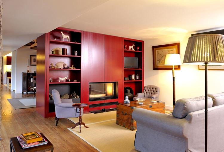 Two-Bedroom House photo 3