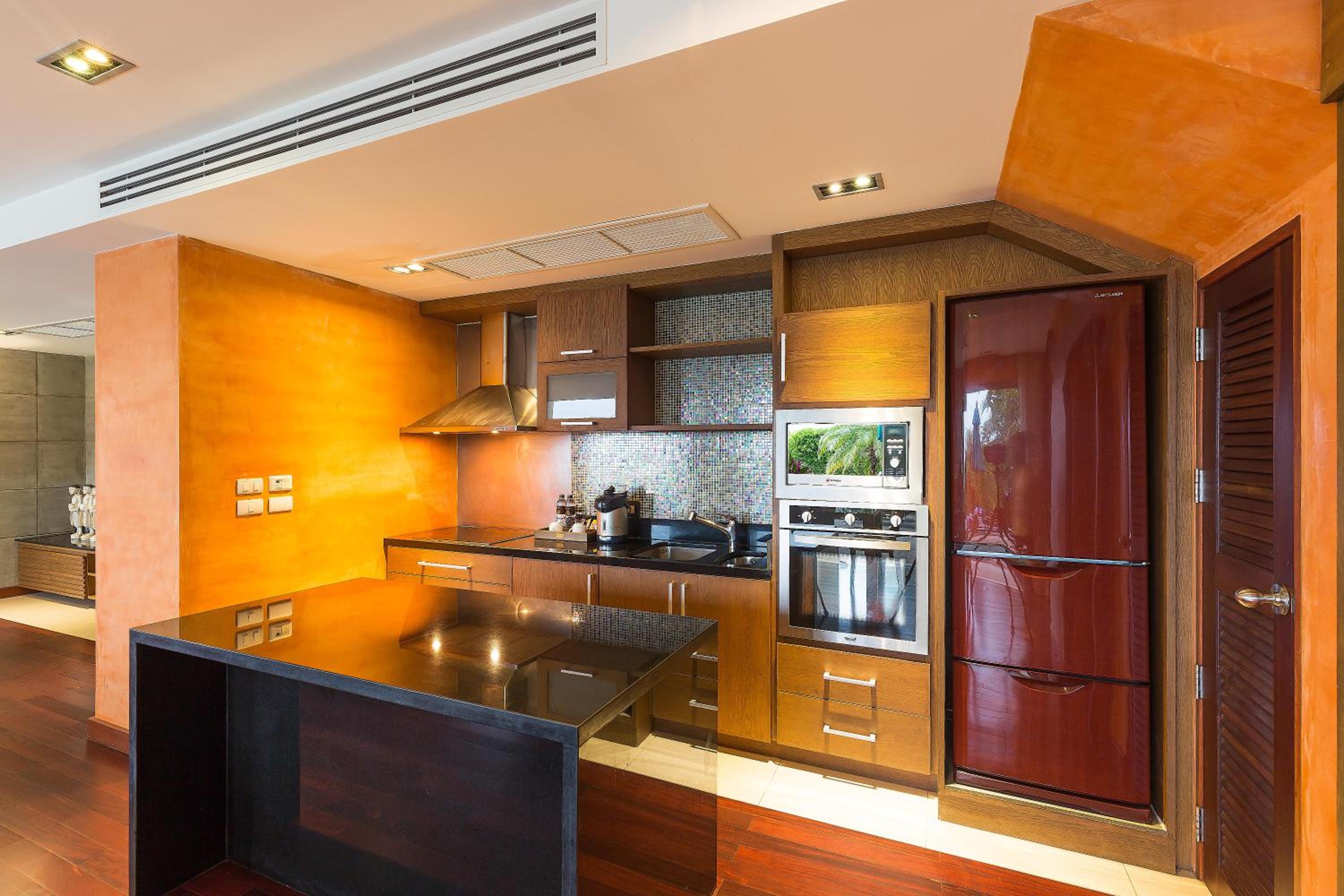 Three-Bedroom Villa with Private Pool - Photo 58