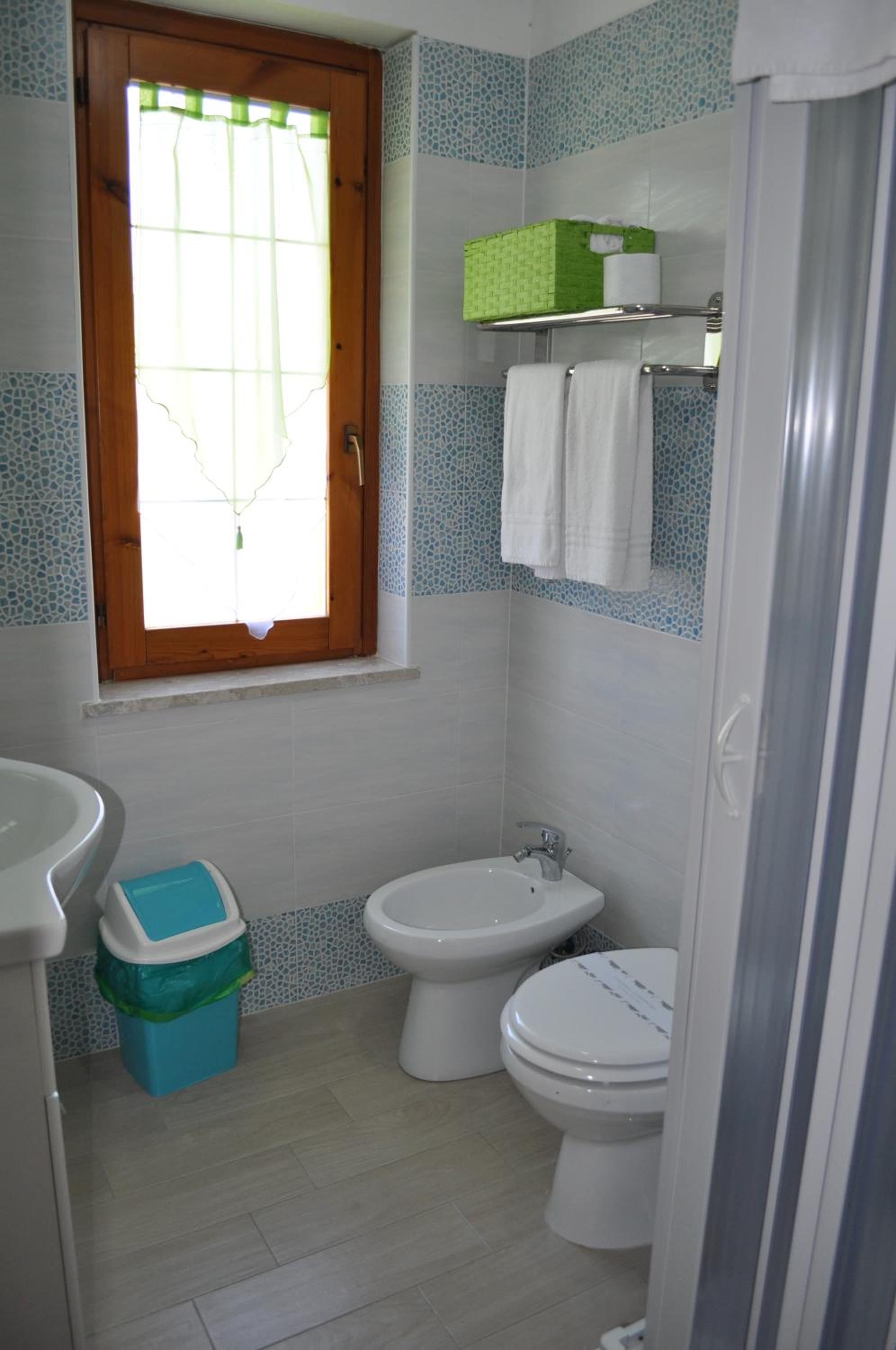Double Room with Balcony photo 3