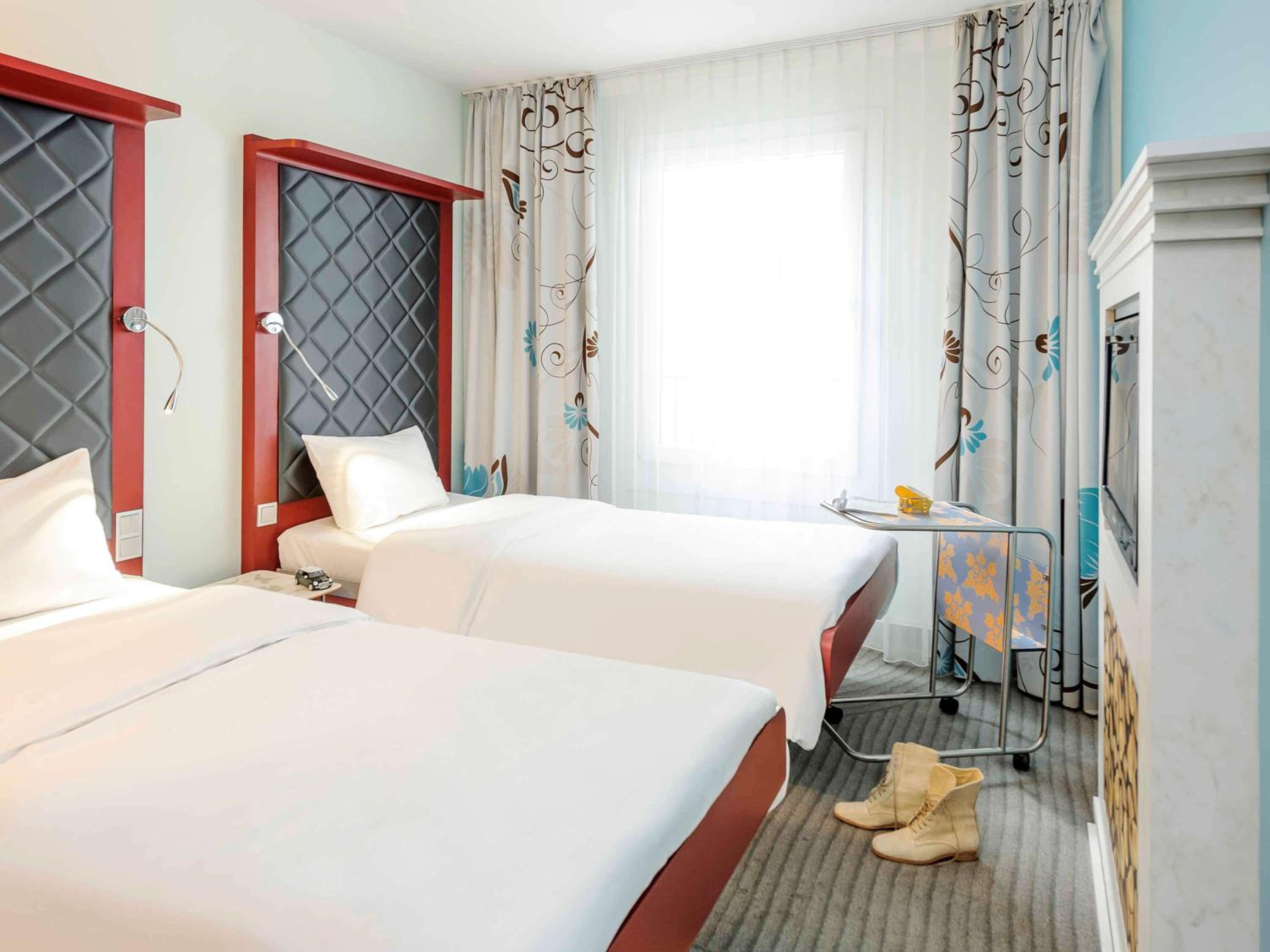 Standard Twin Room photo 3