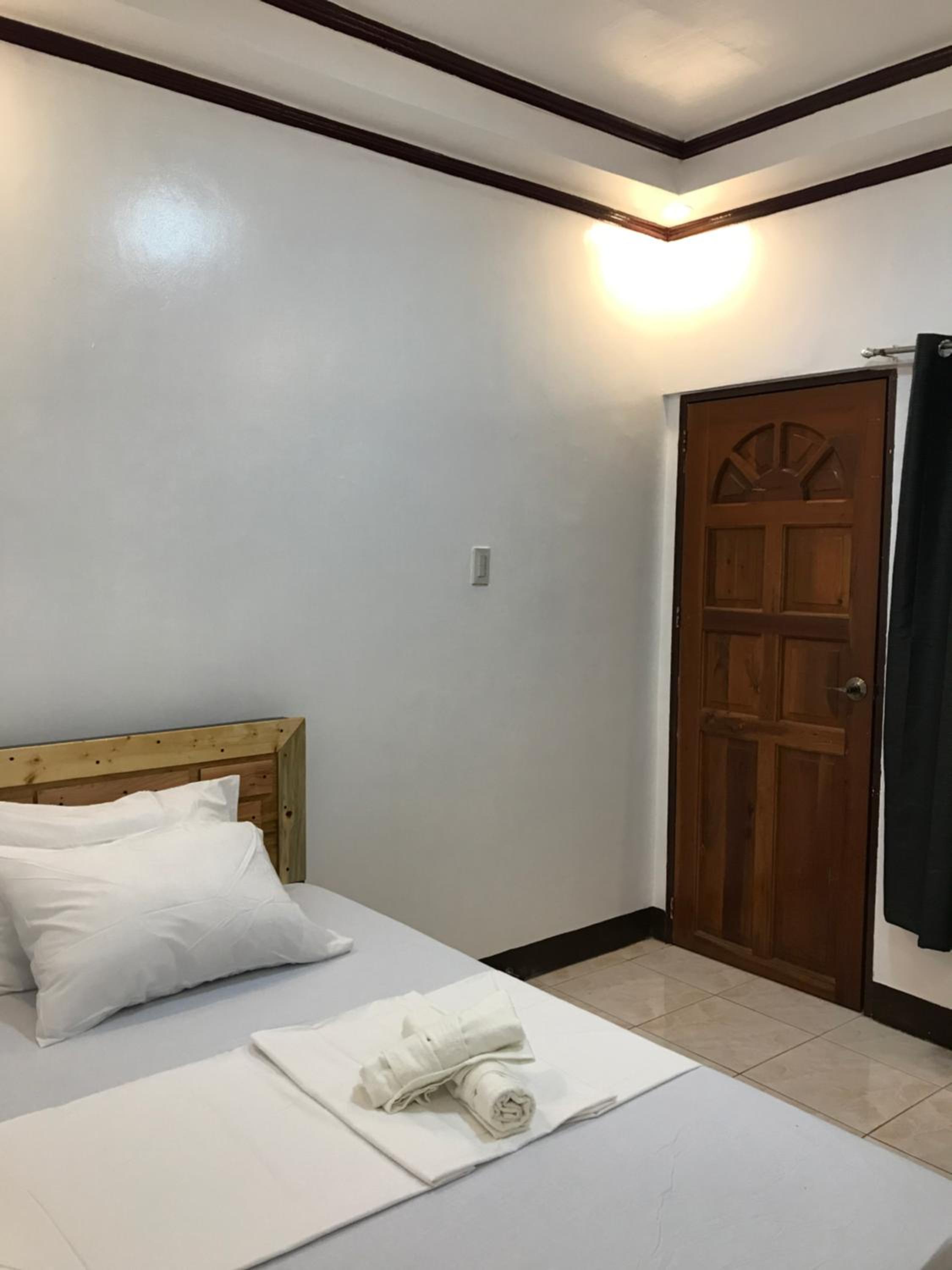 Standard Twin Room photo 3