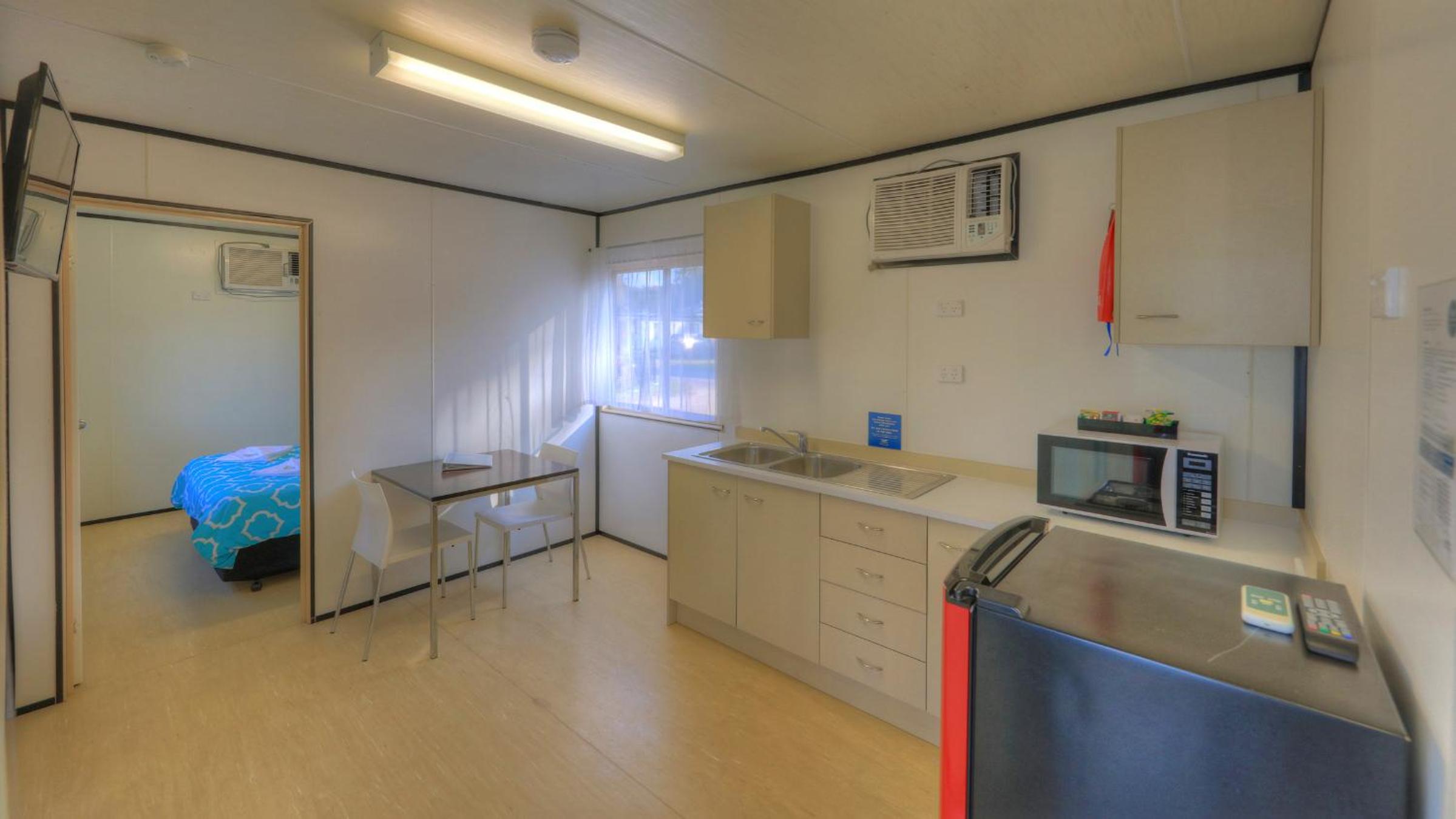Budget Villa (4 Guests) - No Pets Allowed photo 2