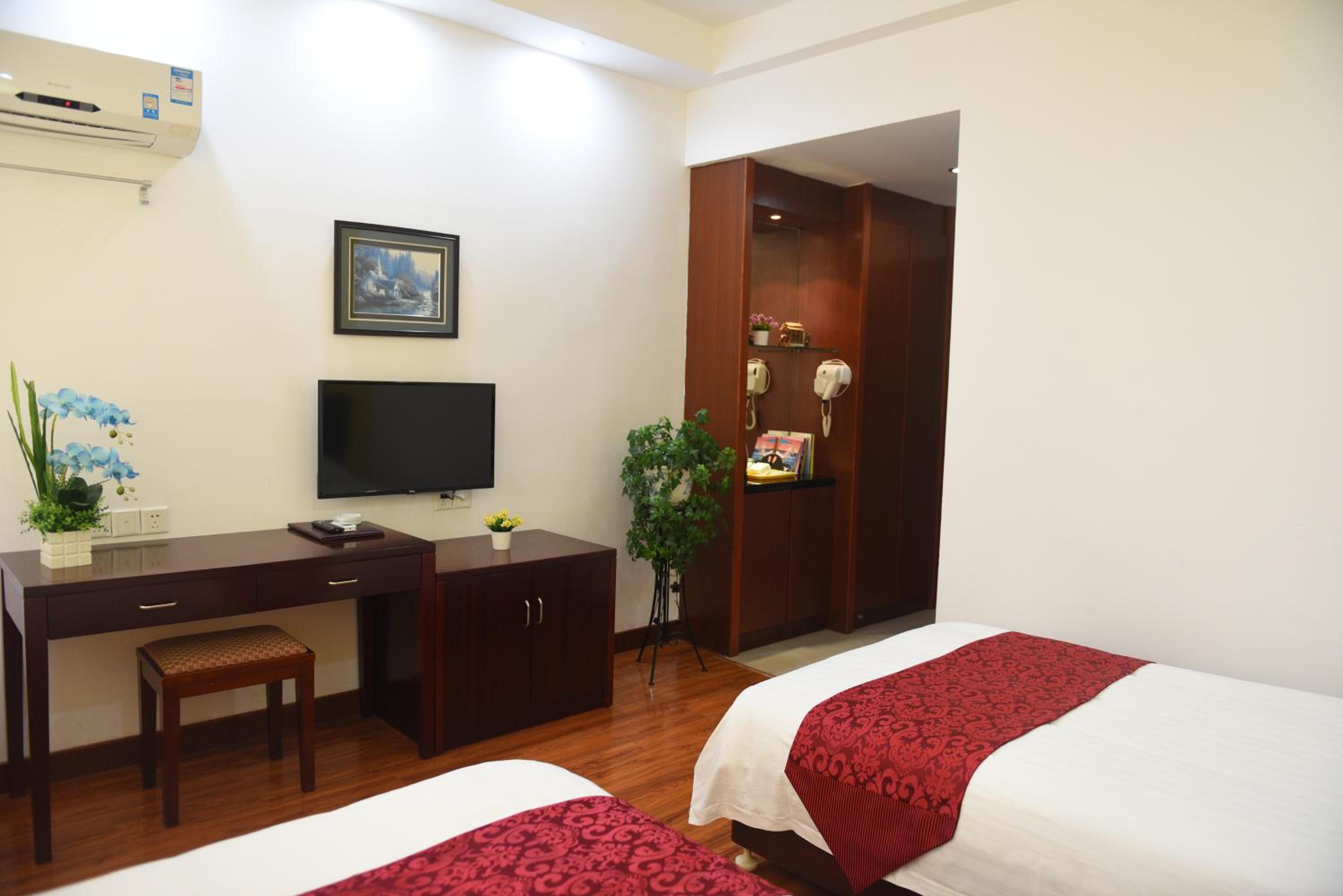 Apartment (1 Adult) photo 3