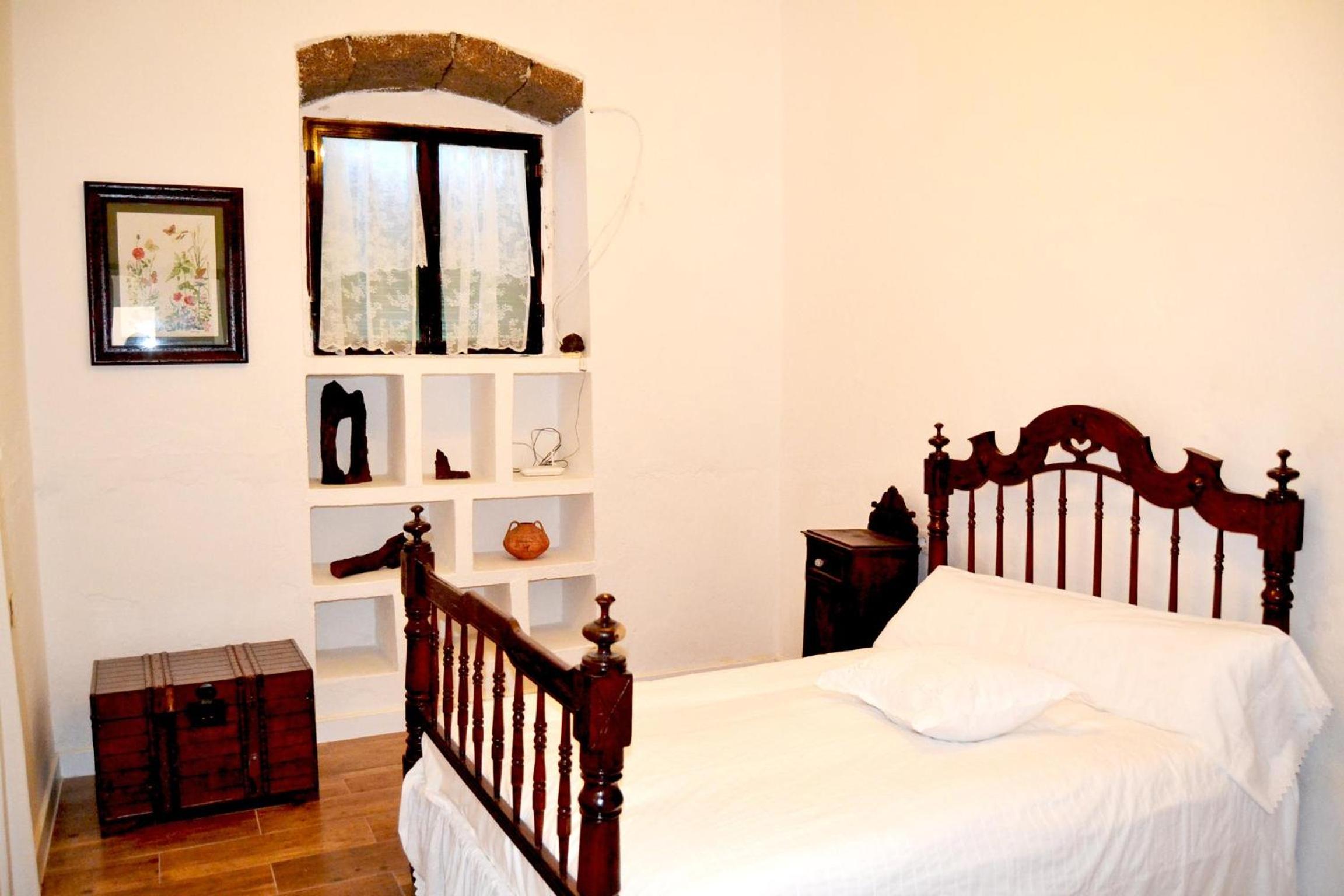 Casa adosada de tres habitaciones