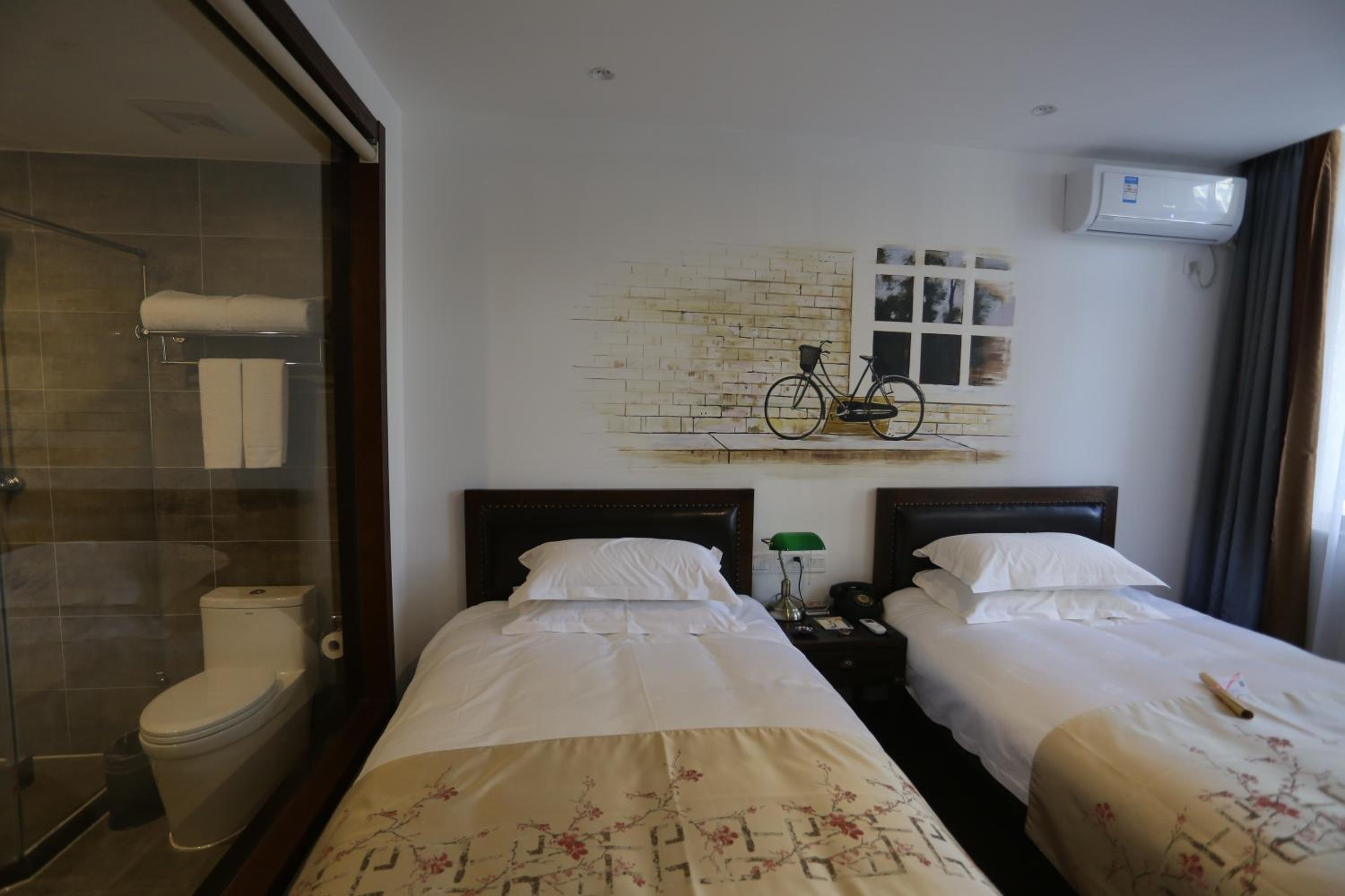 Twin Room photo 2