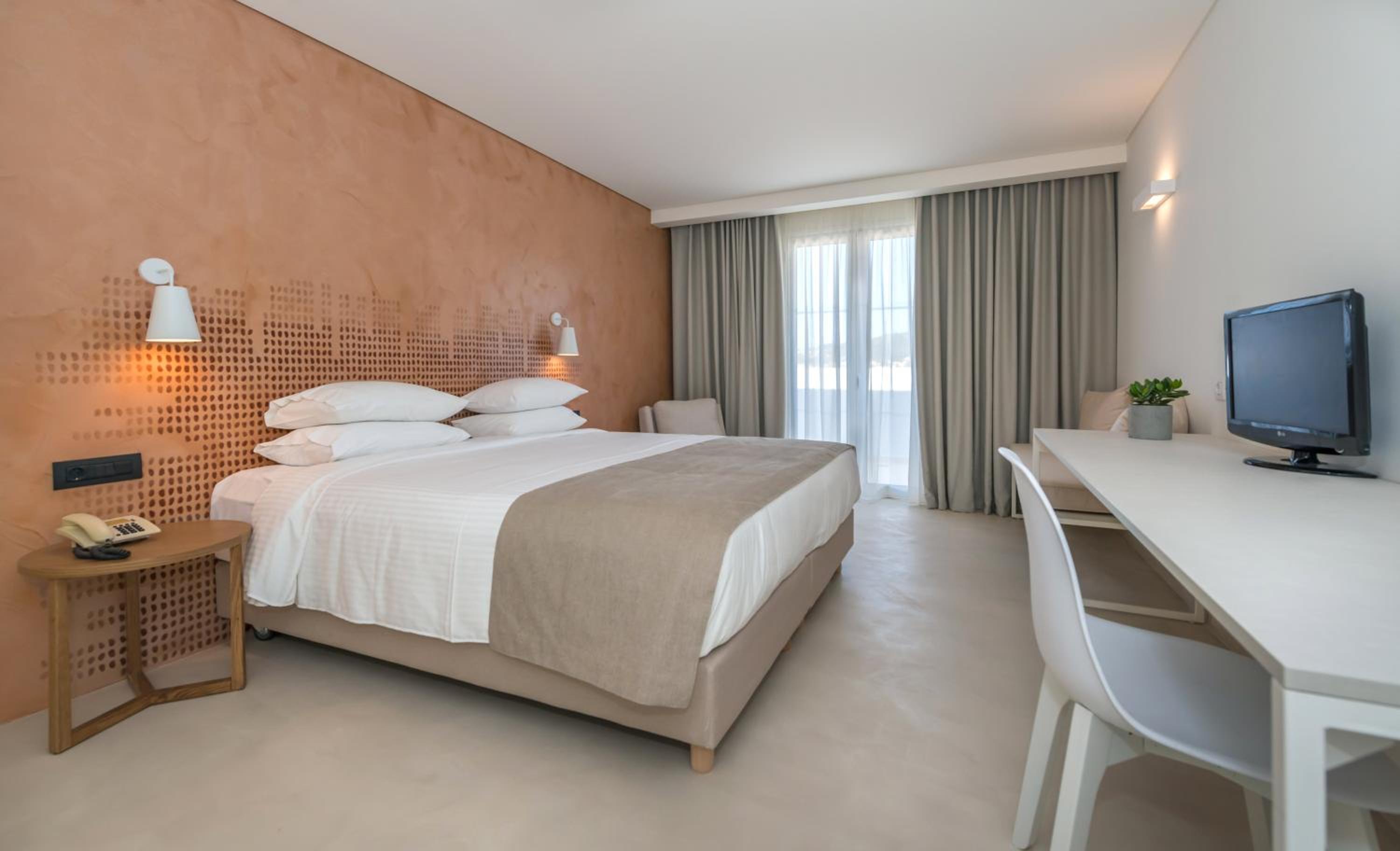 Executive Triple Room - Split Level photo 3