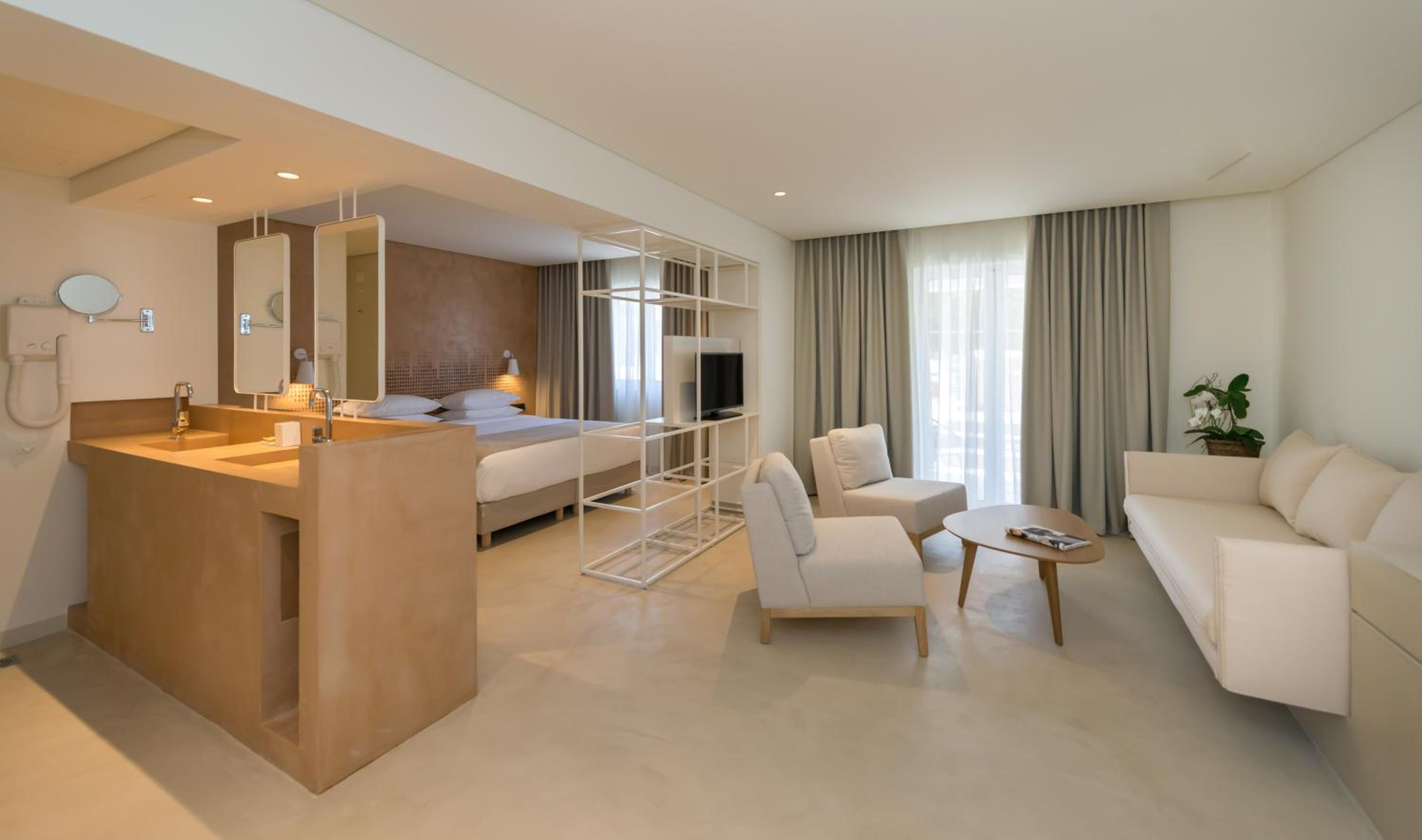 Suite with Private Pool