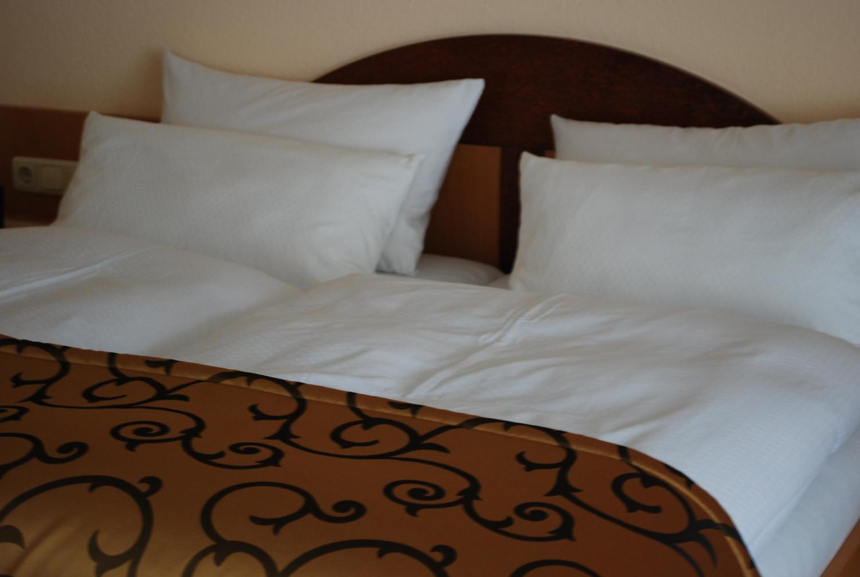 Double Room - Photo 5