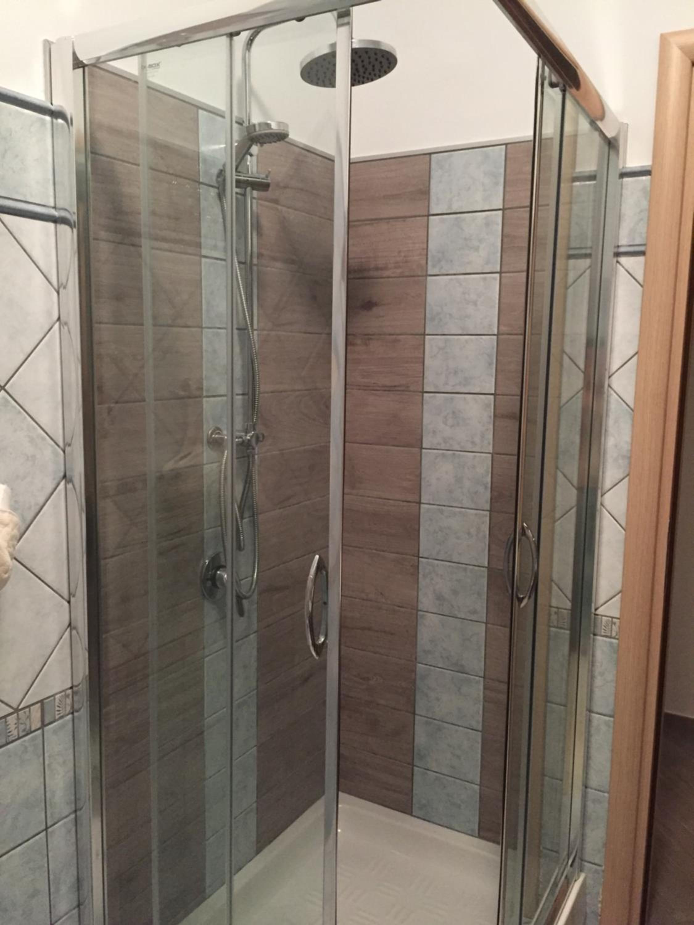 Double Room - Photo 21