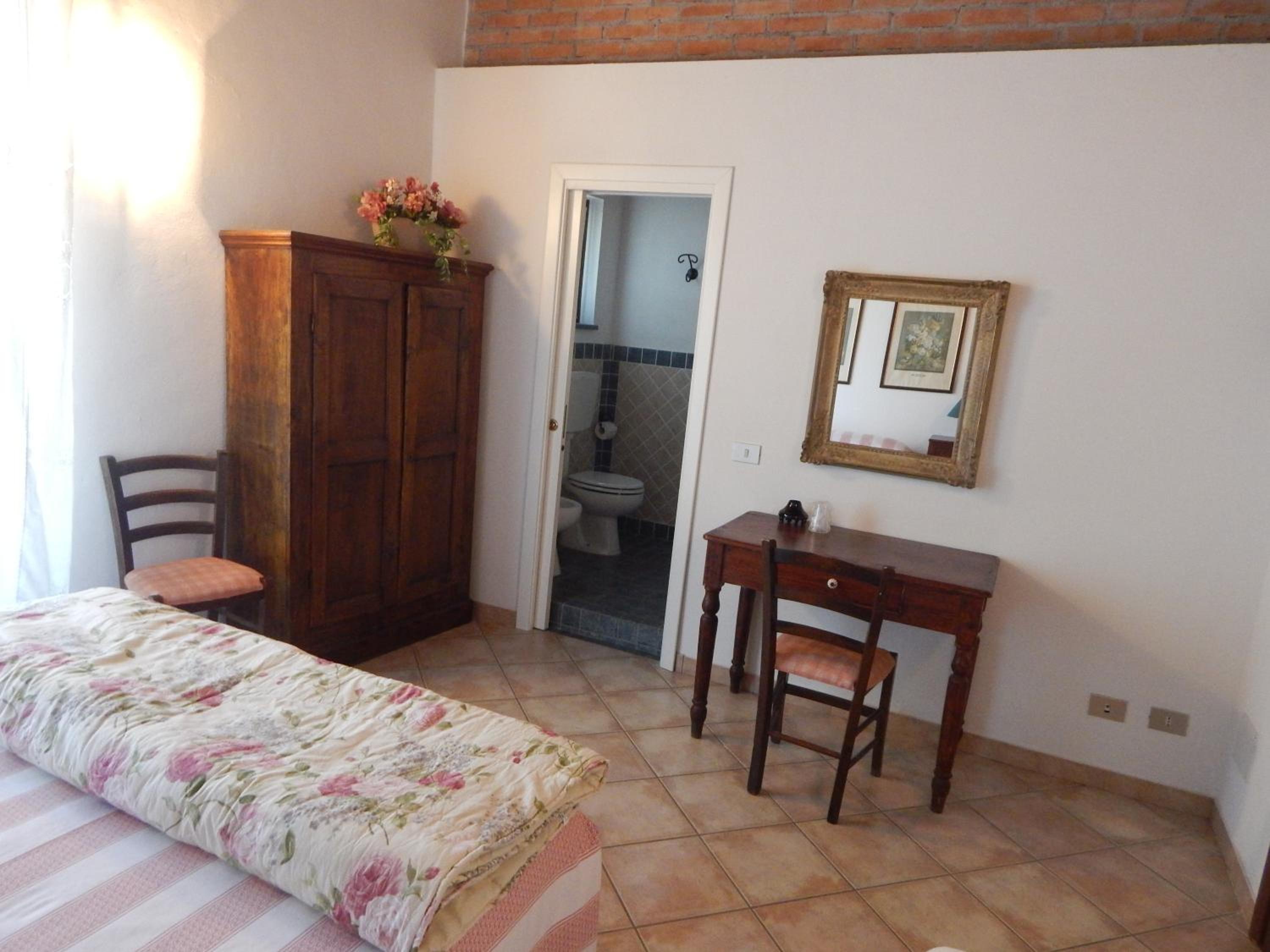 Double Room with Balcony photo 2