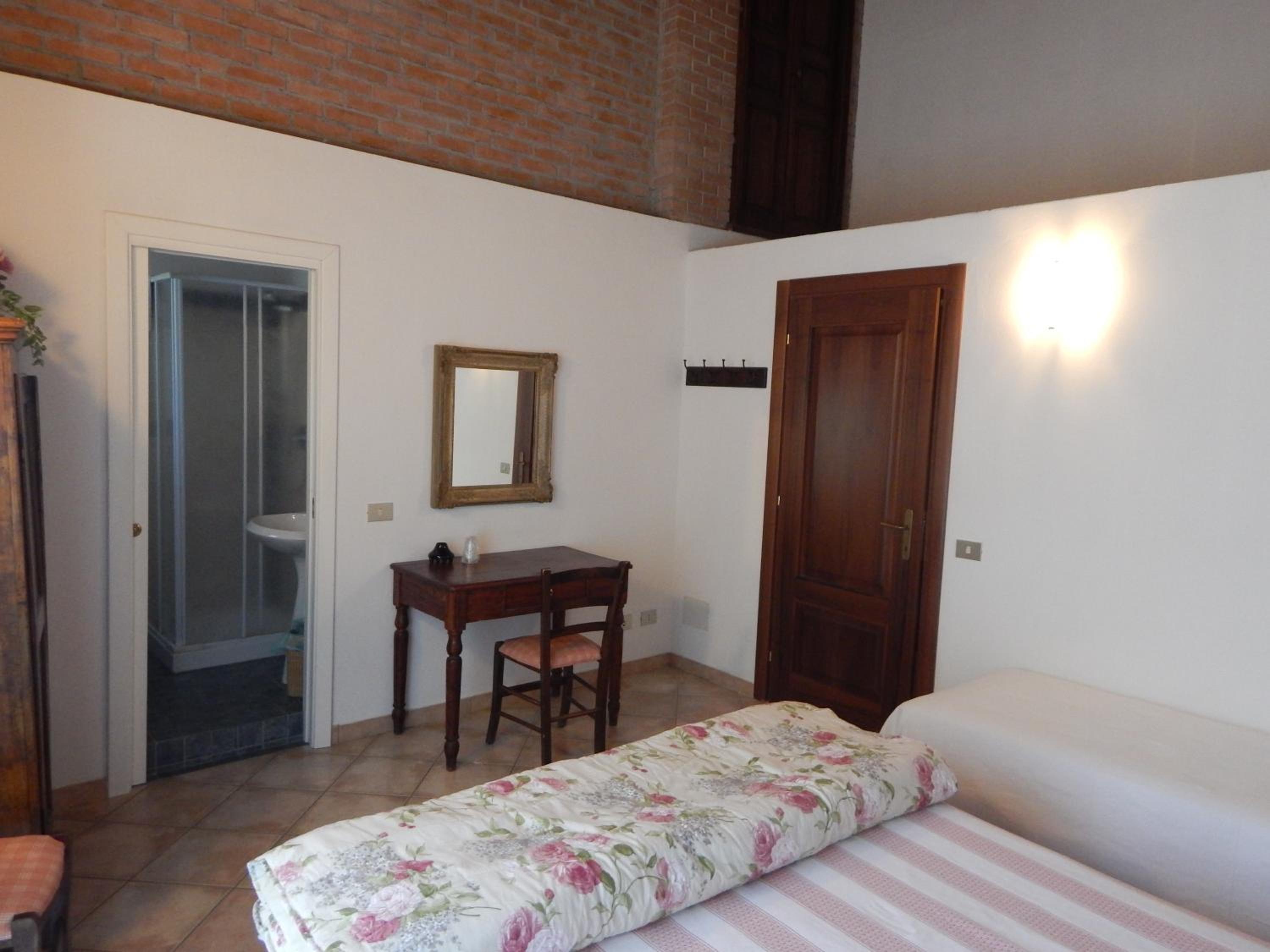 Double Room with Balcony photo 3