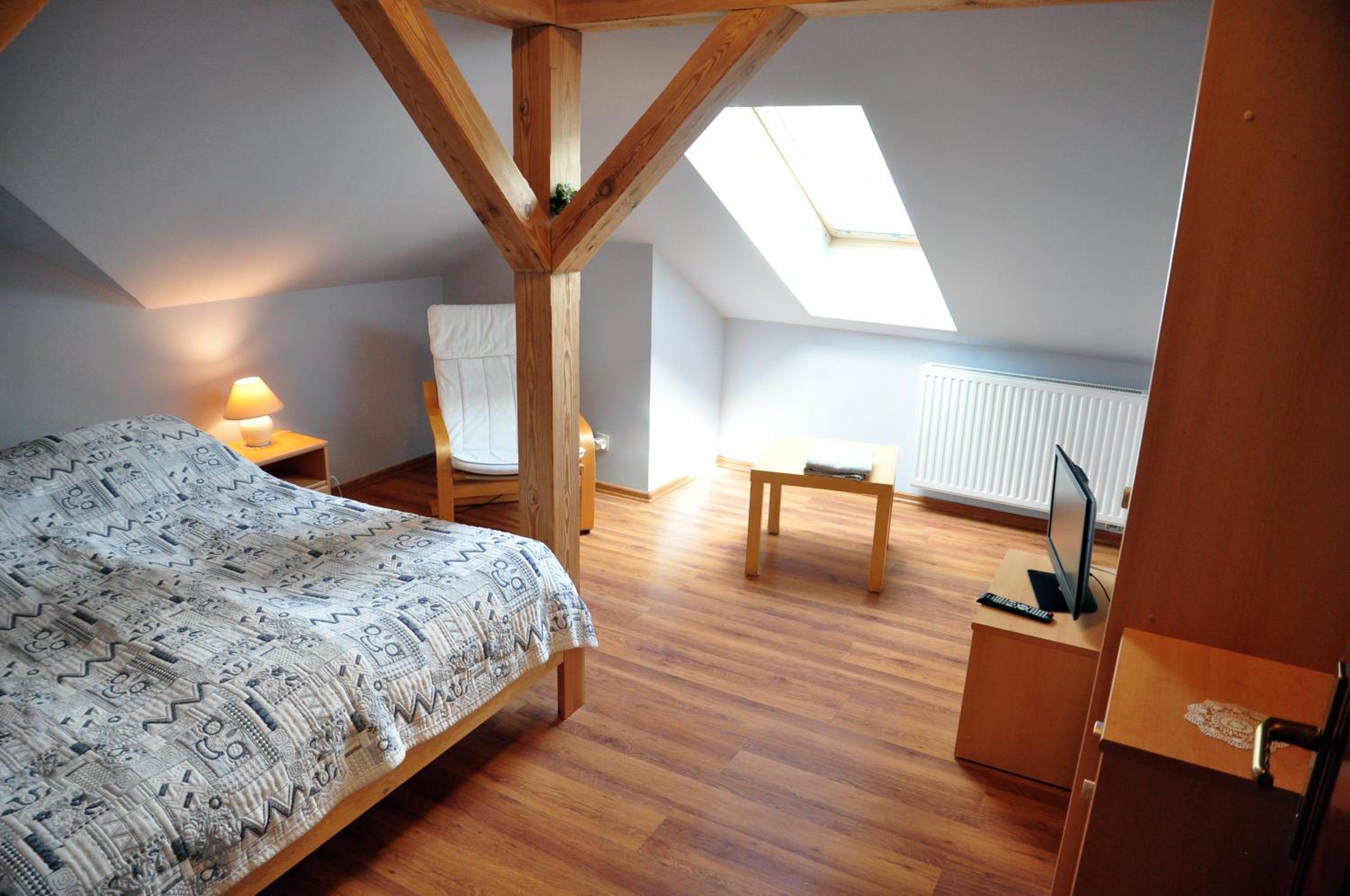 Standard Double Room with Shared Bathroom photo 1