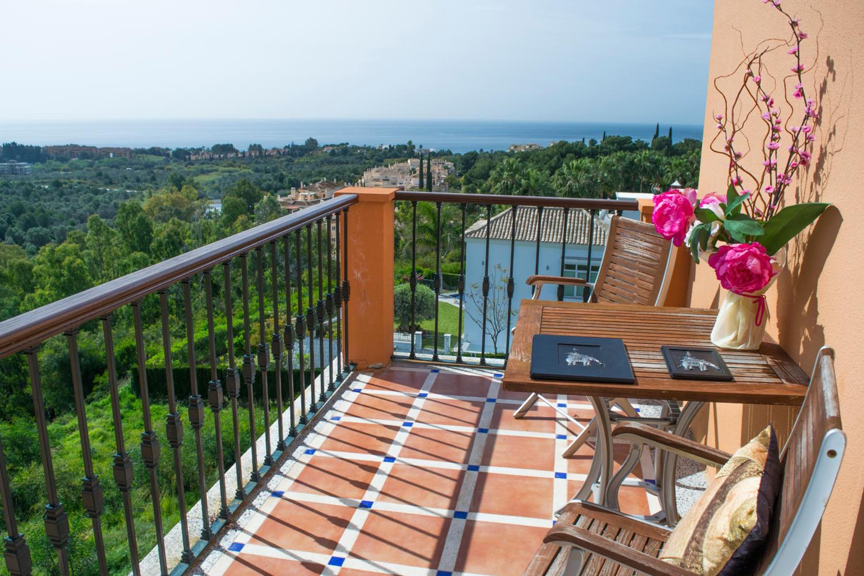 Deluxe Double Room with Terrace and Sea View - Photo 10