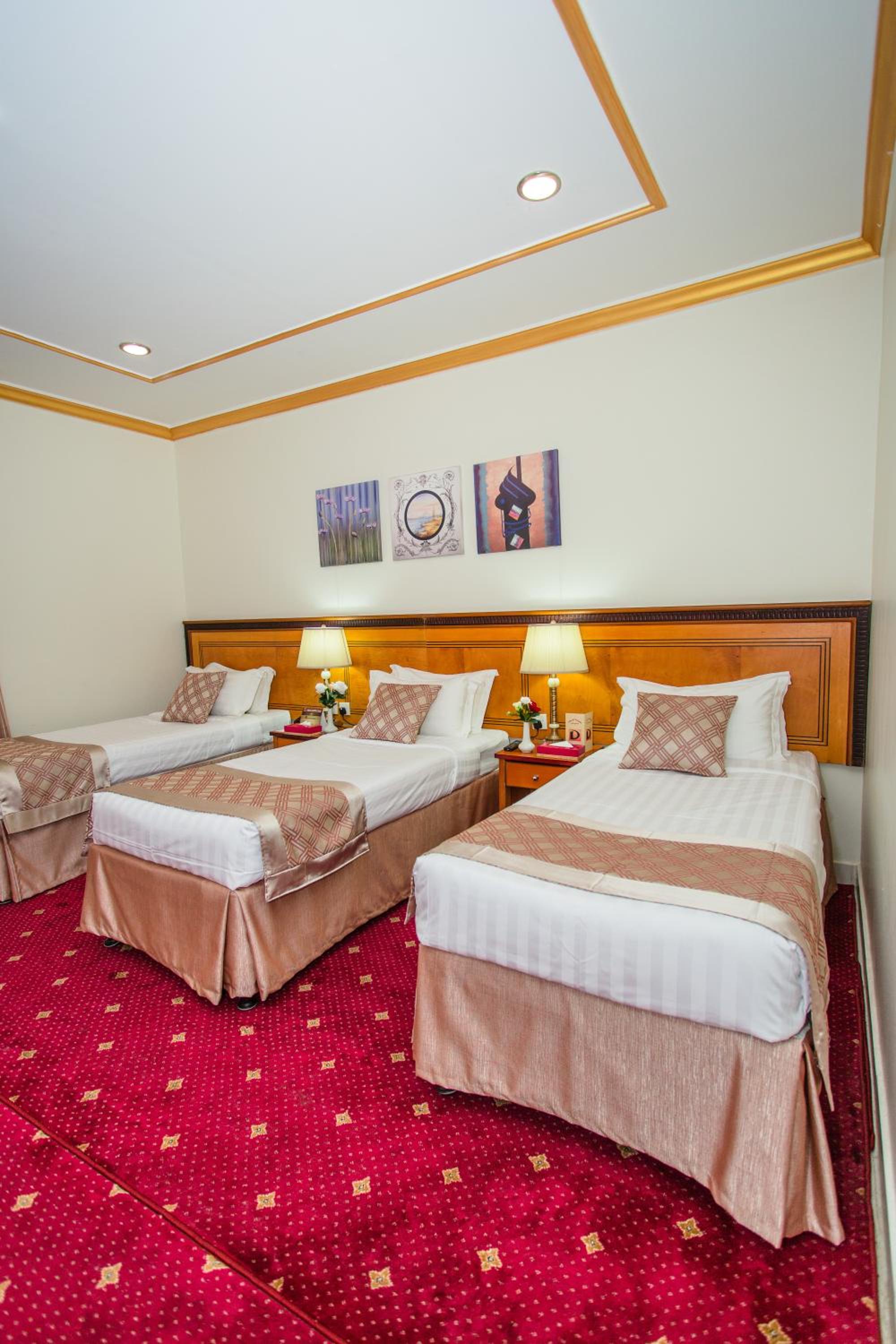 Triple Room - Photo 8