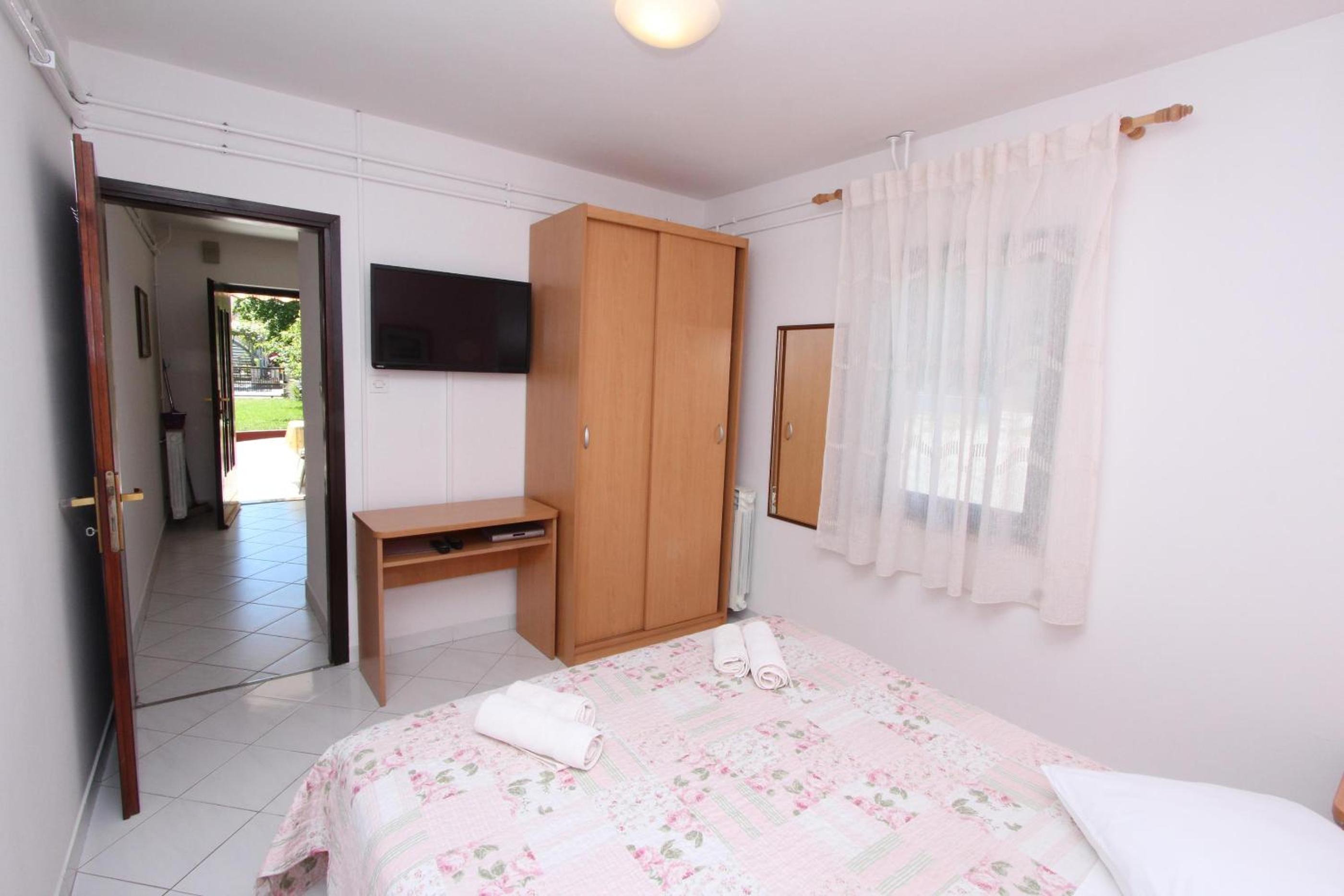 One-Bedroom Apartment with Terrace