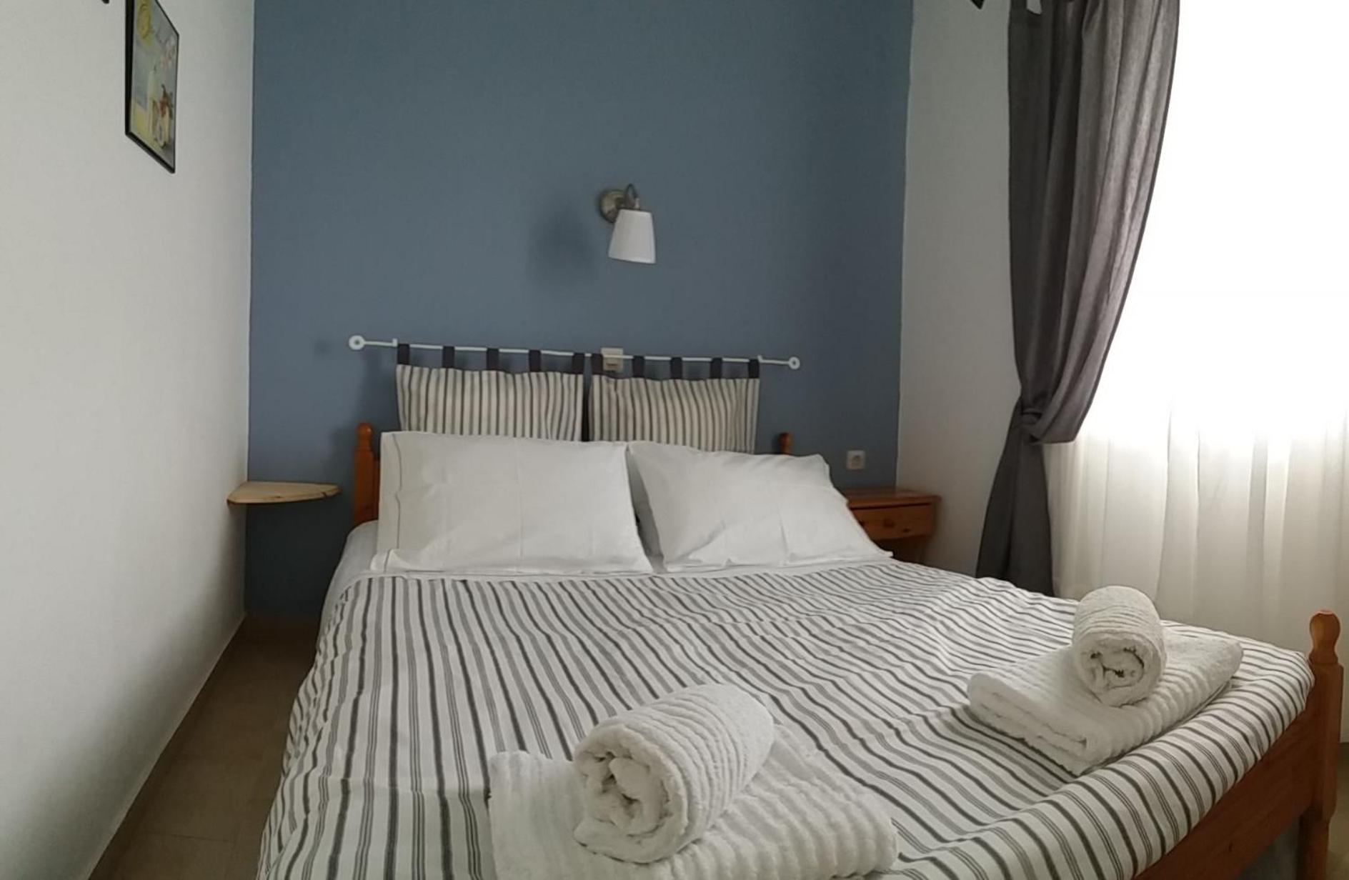 Basic Triple Room photo 1
