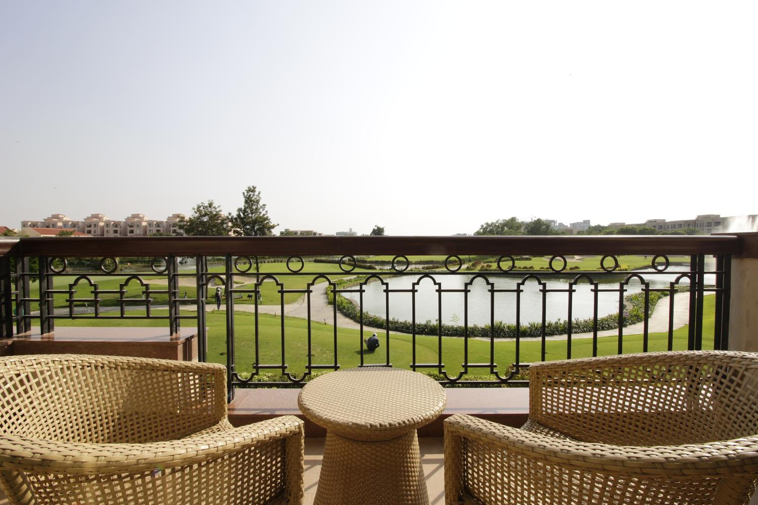 Golf View King Room - Photo 5