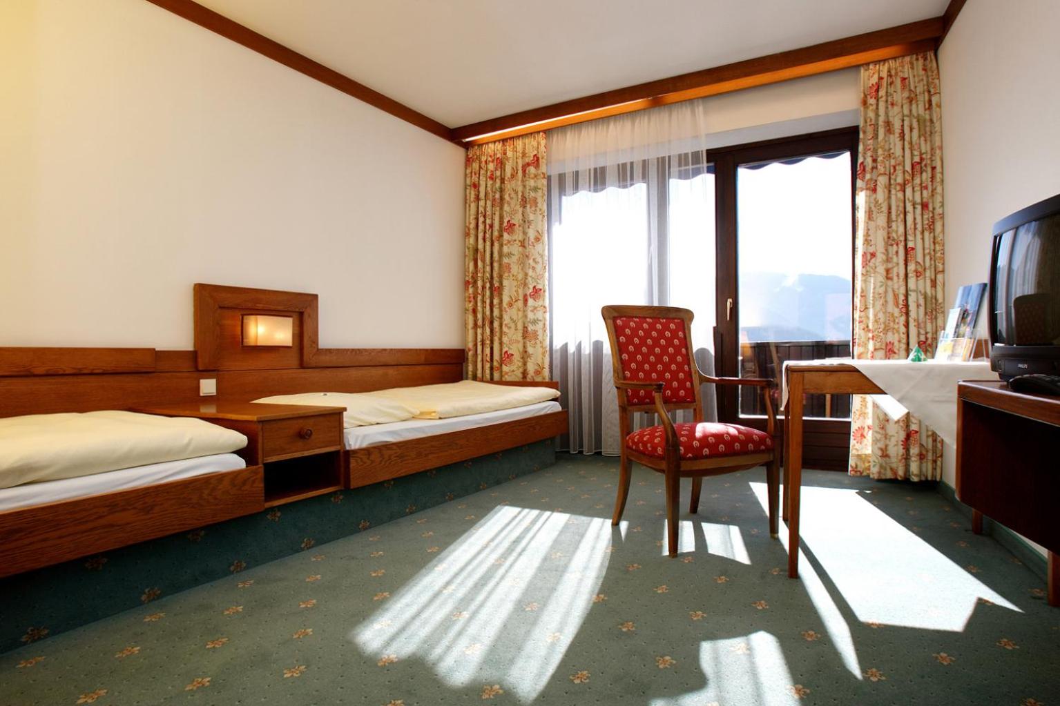 Single Room photo 2