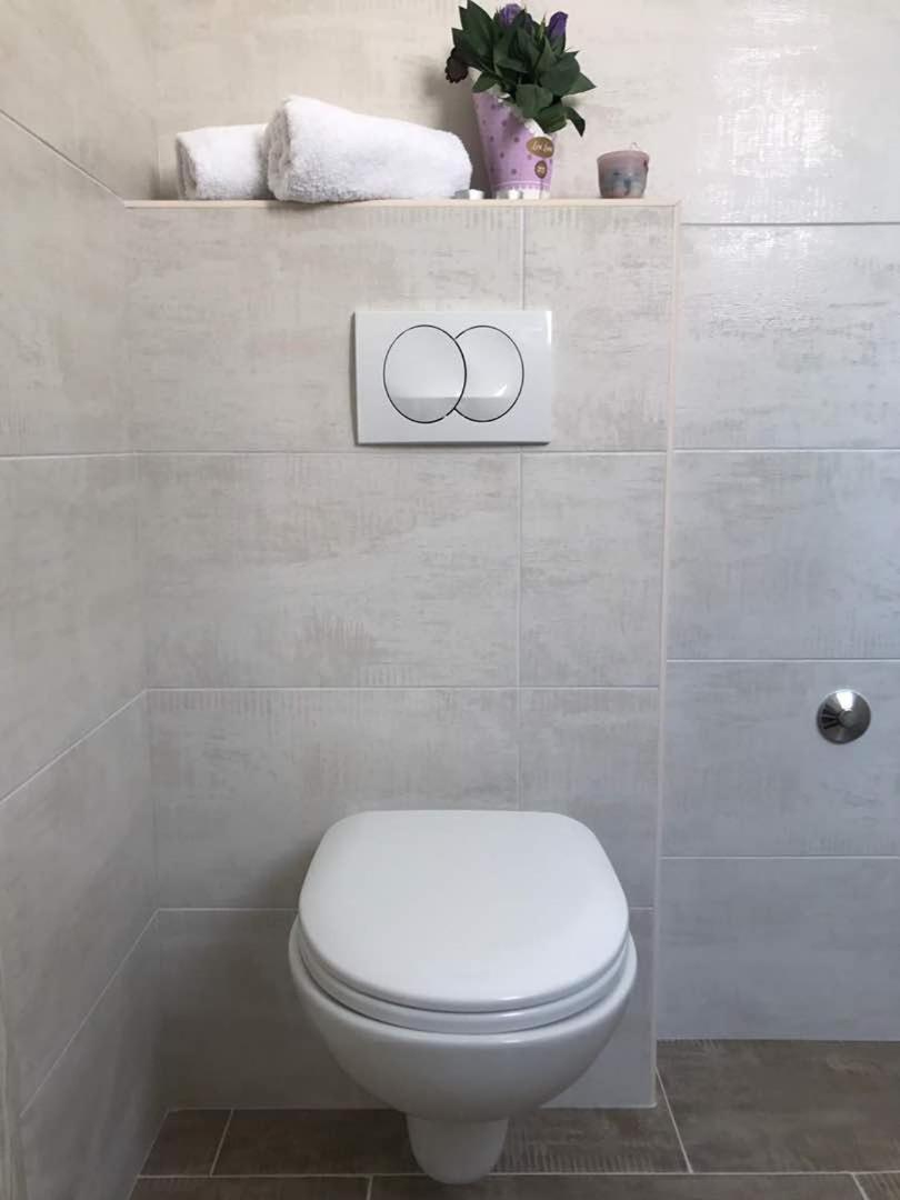 Studio Apartment with Sea View photo 3