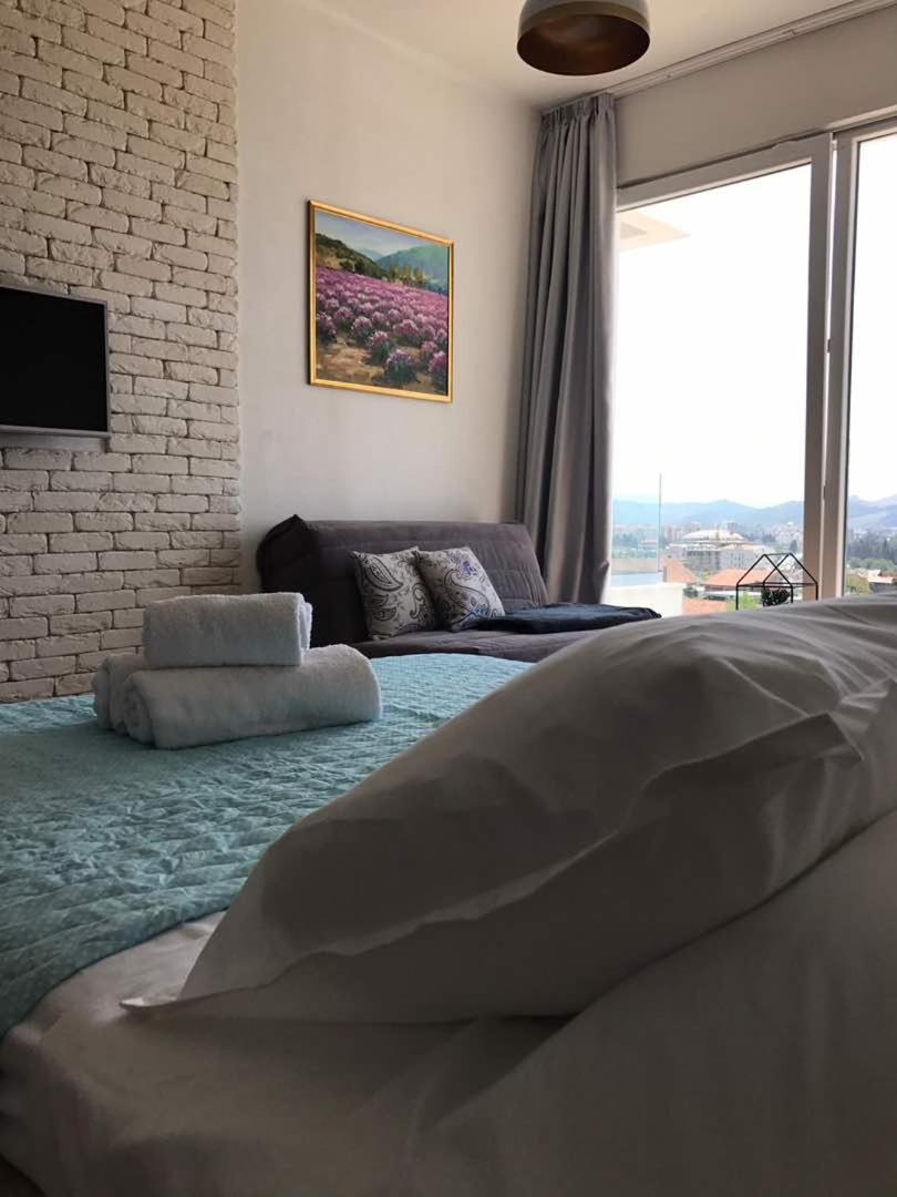 Studio Apartment with Sea View photo 1