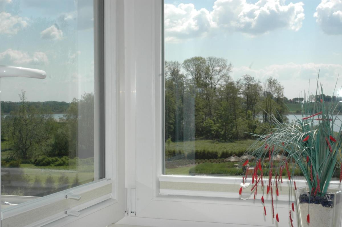 Comfort Single Room with Lake View photo 1