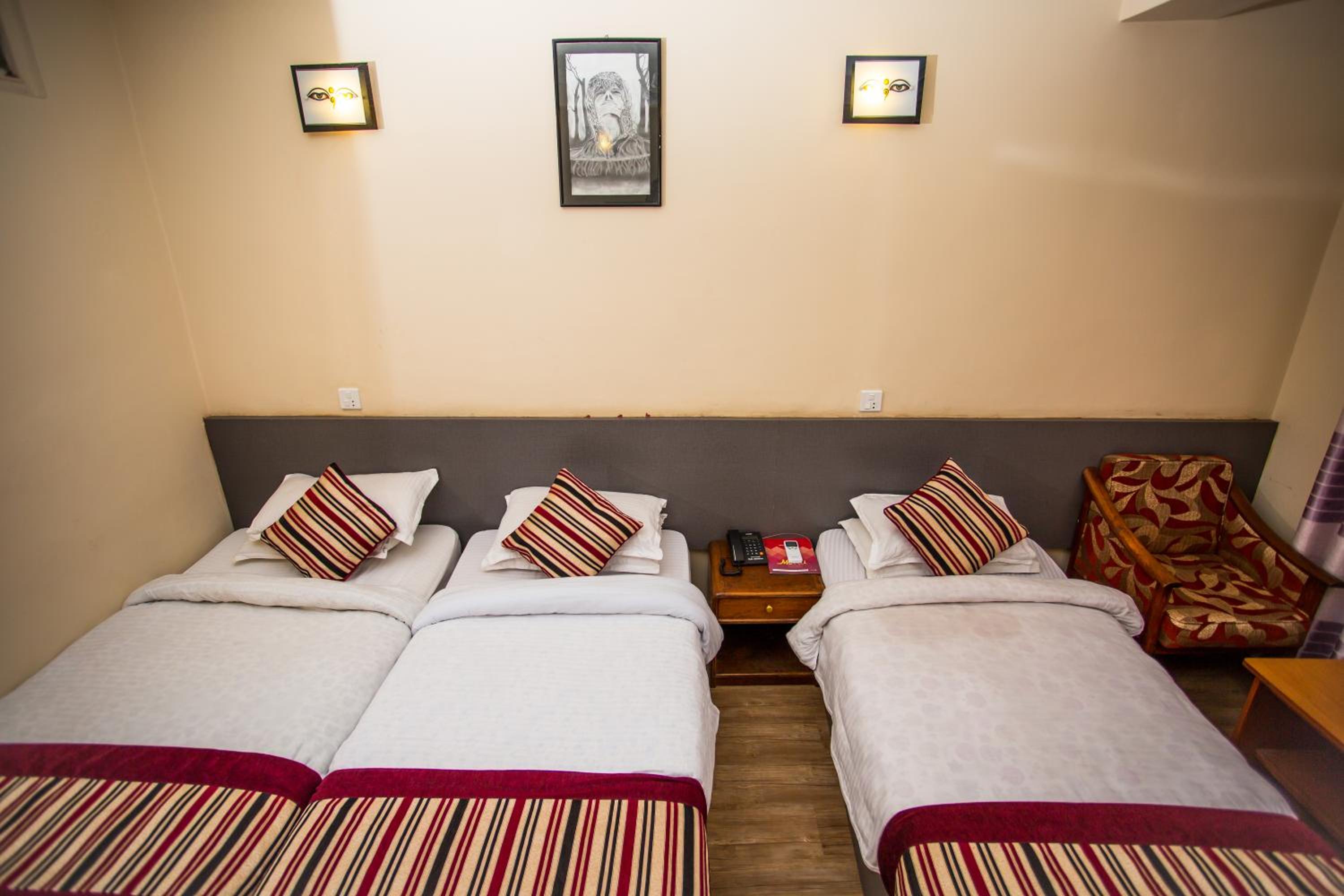 Deluxe Triple Room