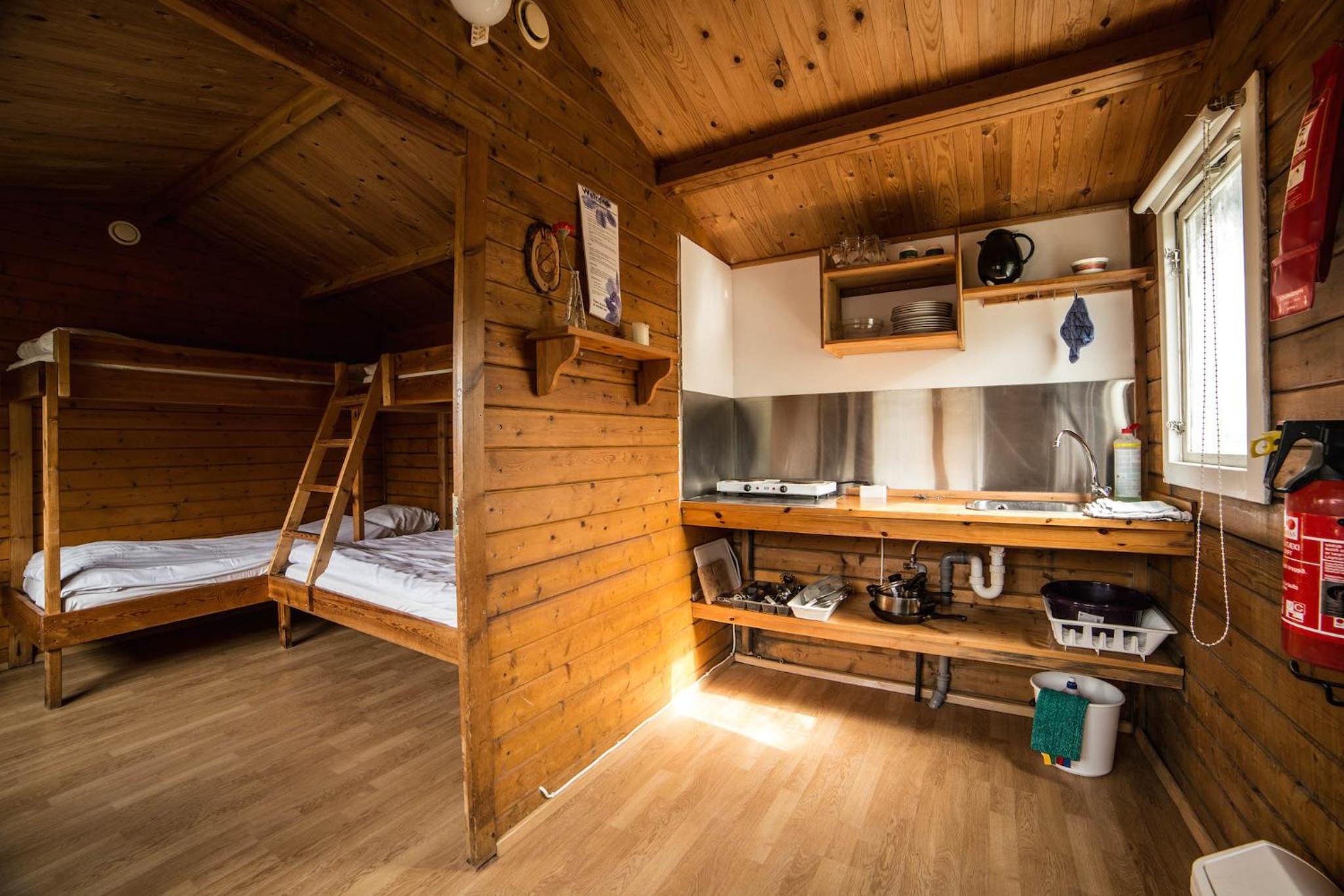 Cottage with Shared Bathroom photo 2