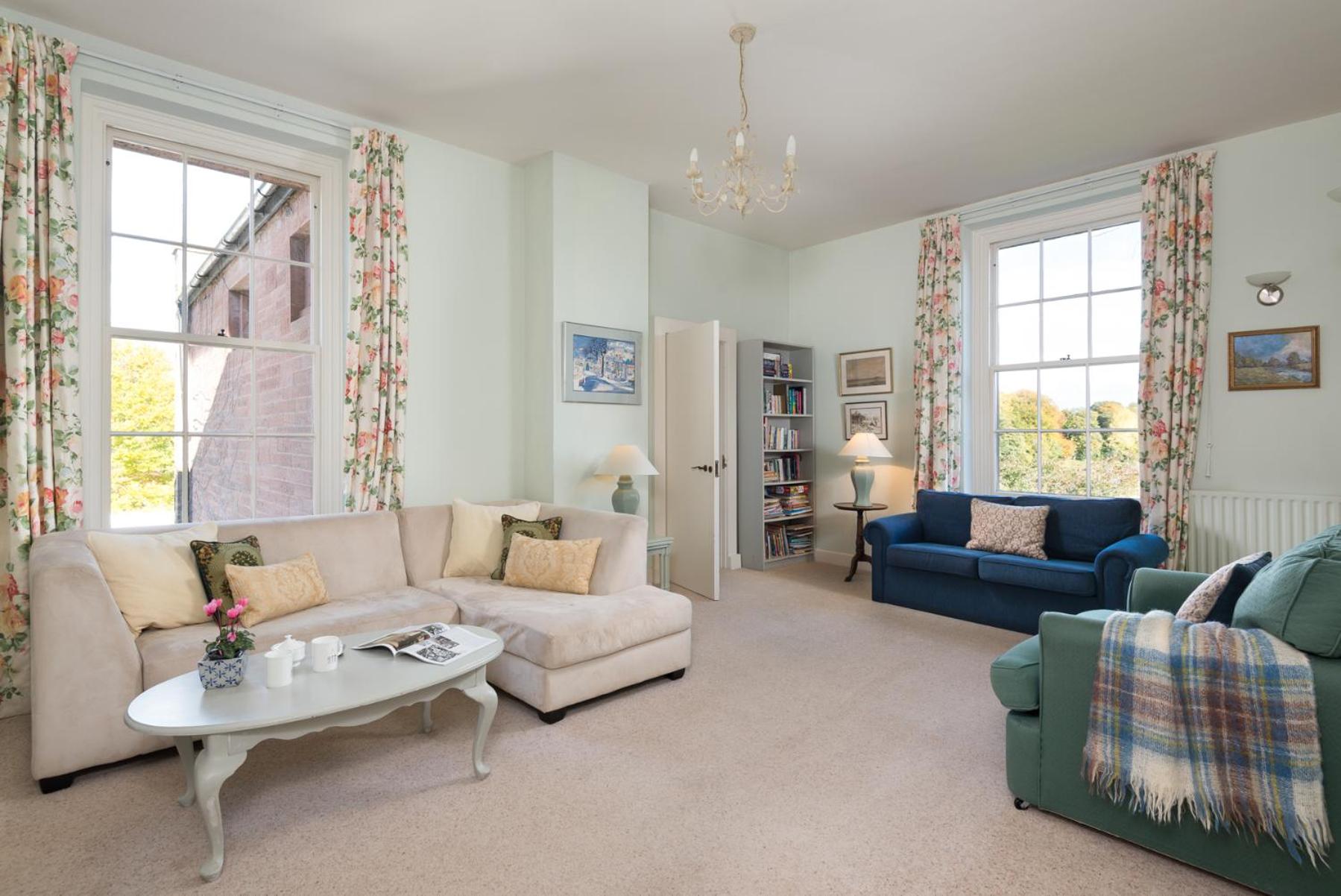 Suite with Mountain View - Photo 1