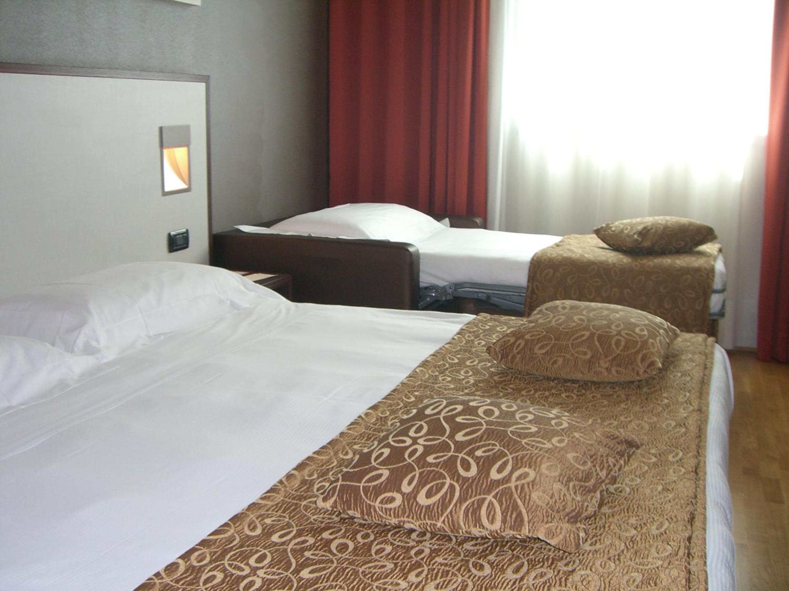 Comfort Triple Room - Photo 5