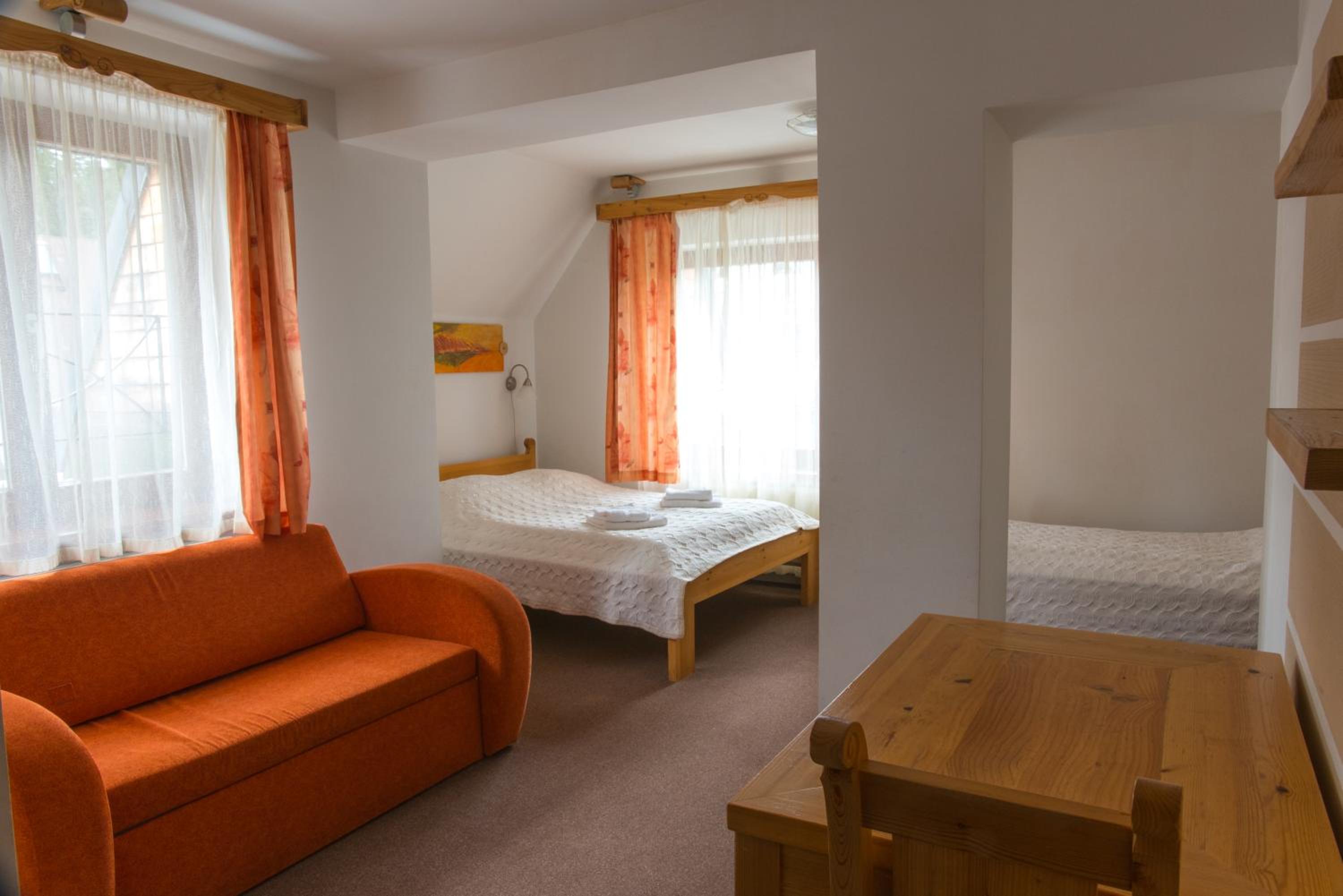 Triple Room
