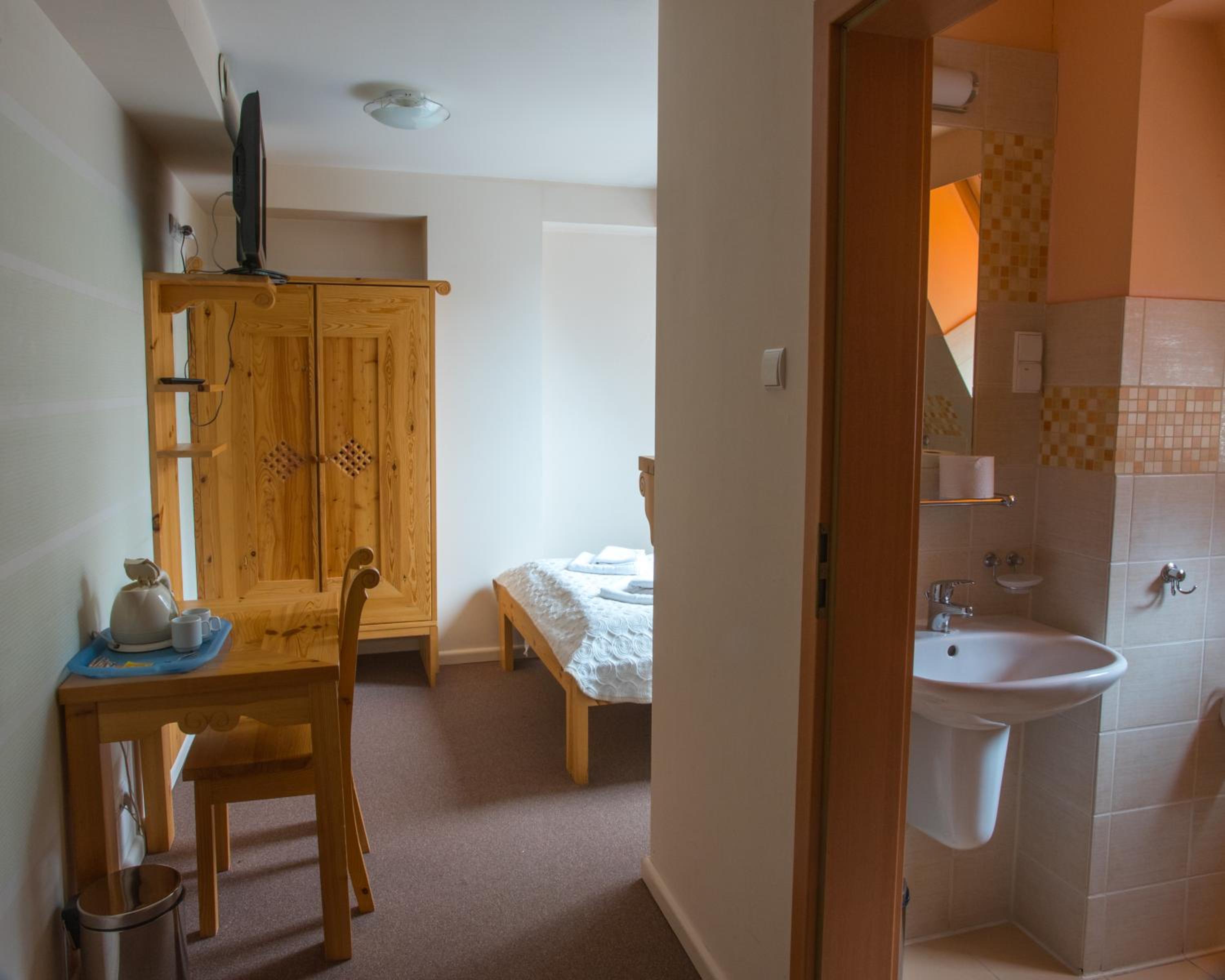 Double Room photo 3
