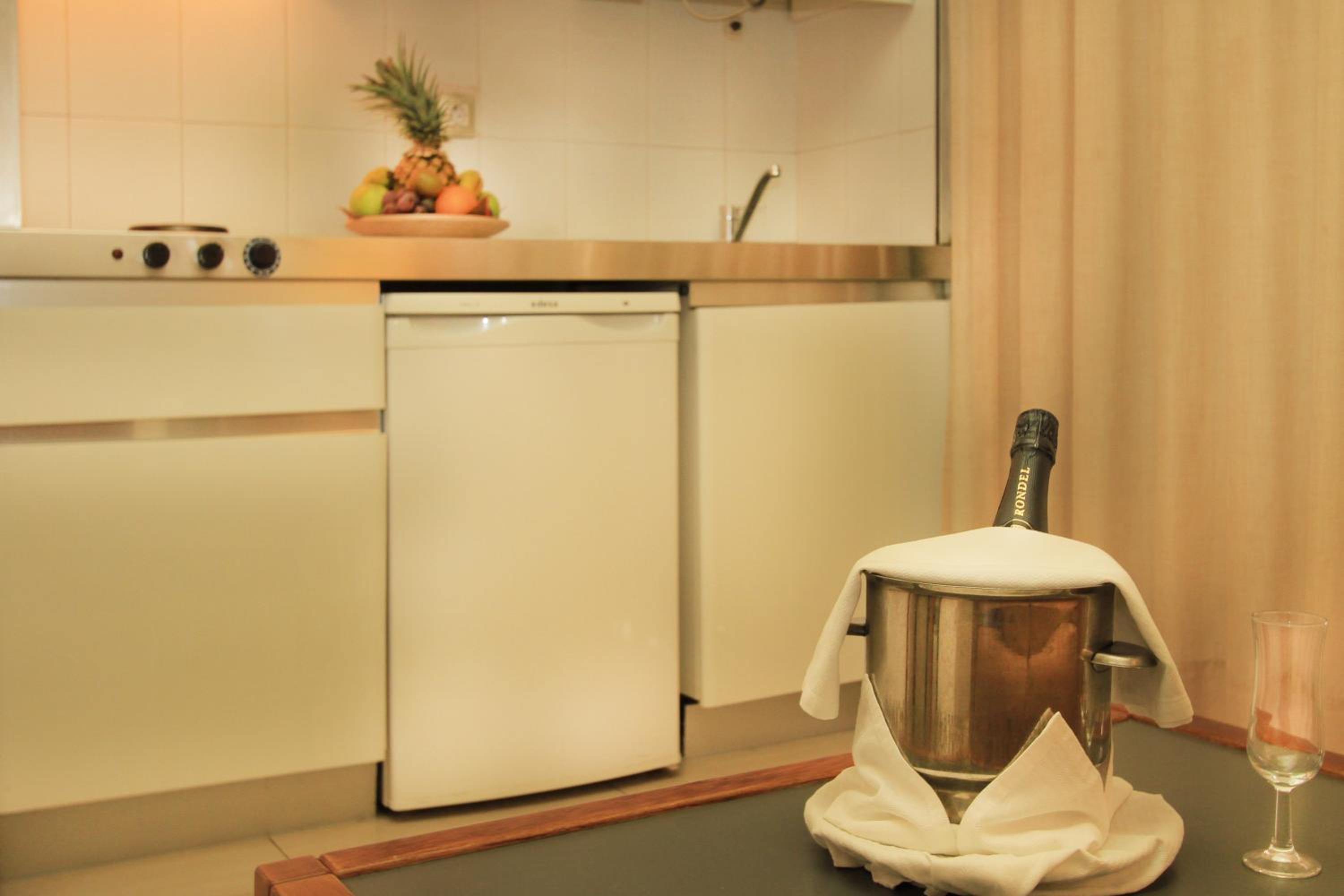 Superior Studio with Solarium (2 Adults) - Photo 12