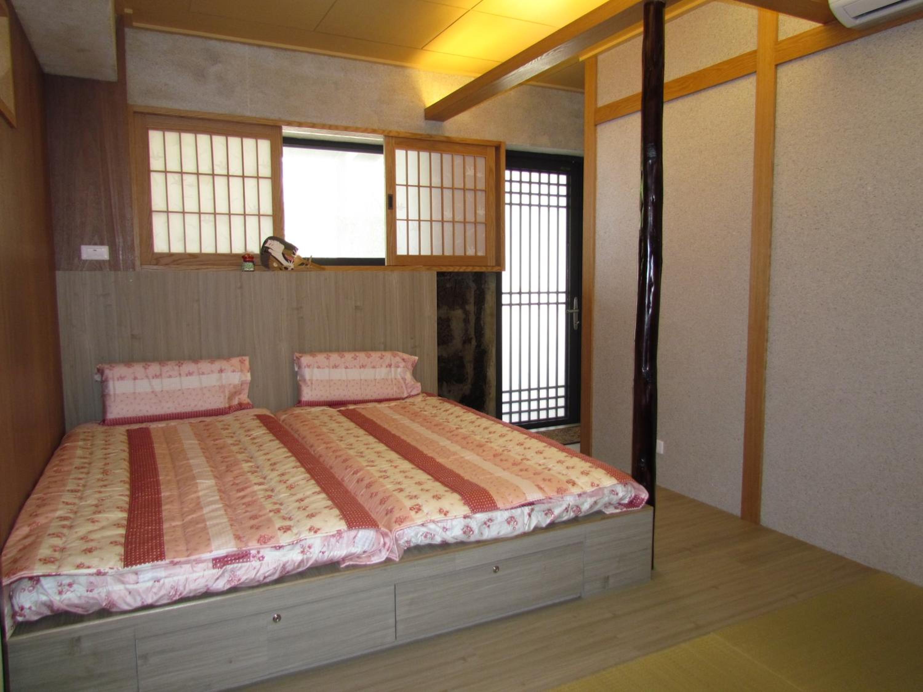 Standard Twin Room photo 1