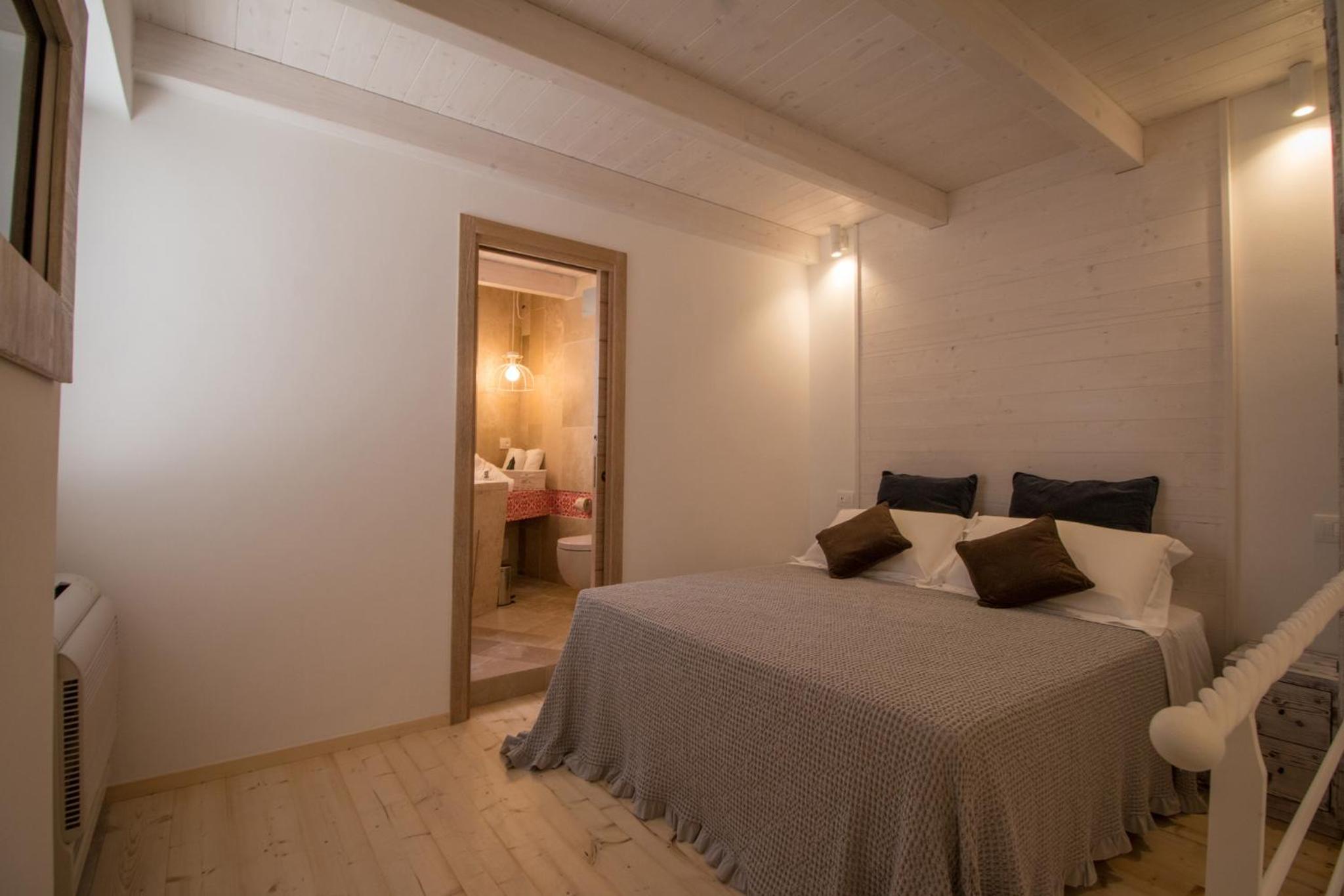 Apartment with Shared Terrace