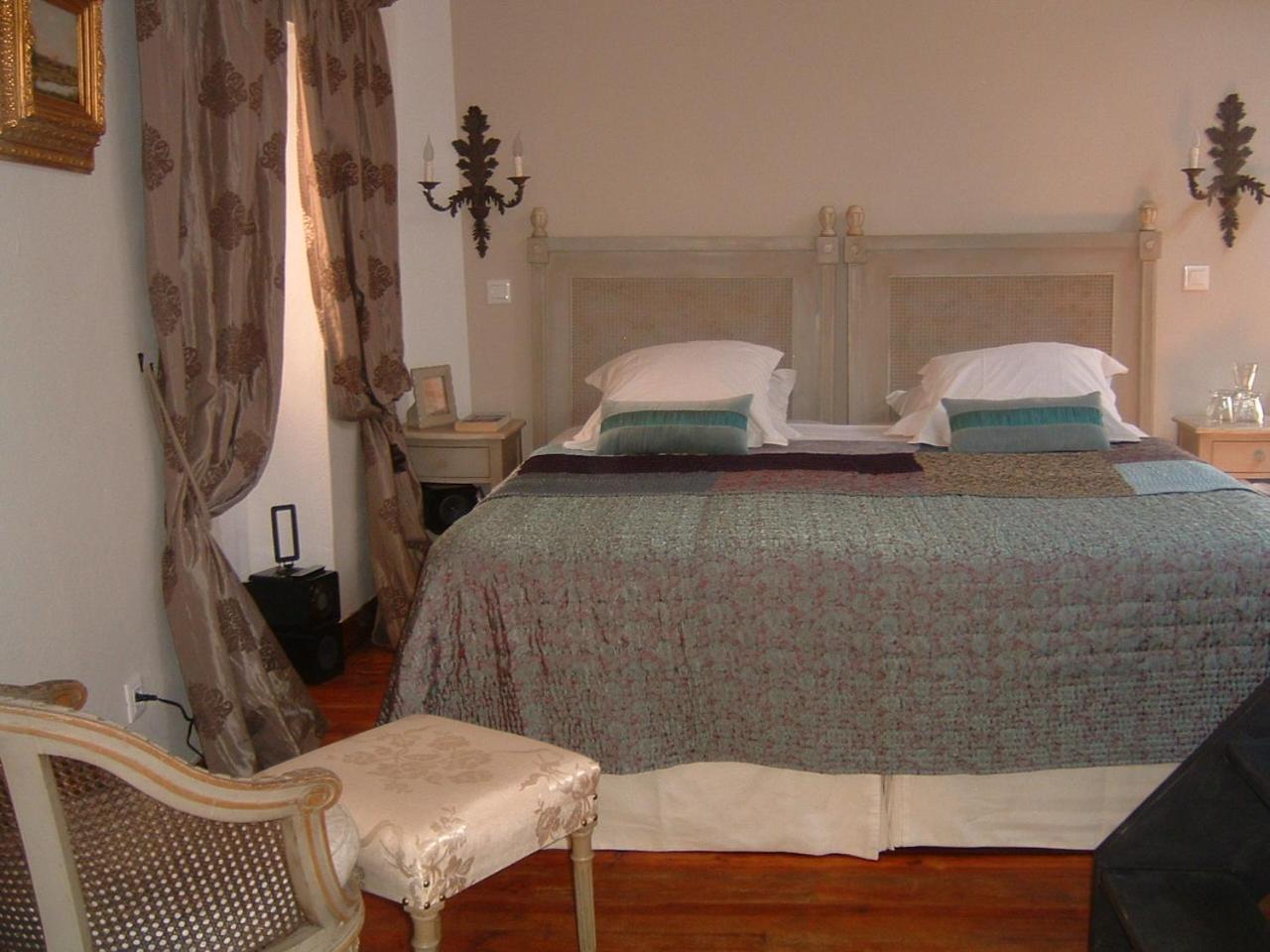 Suite (2 Adults) photo 1