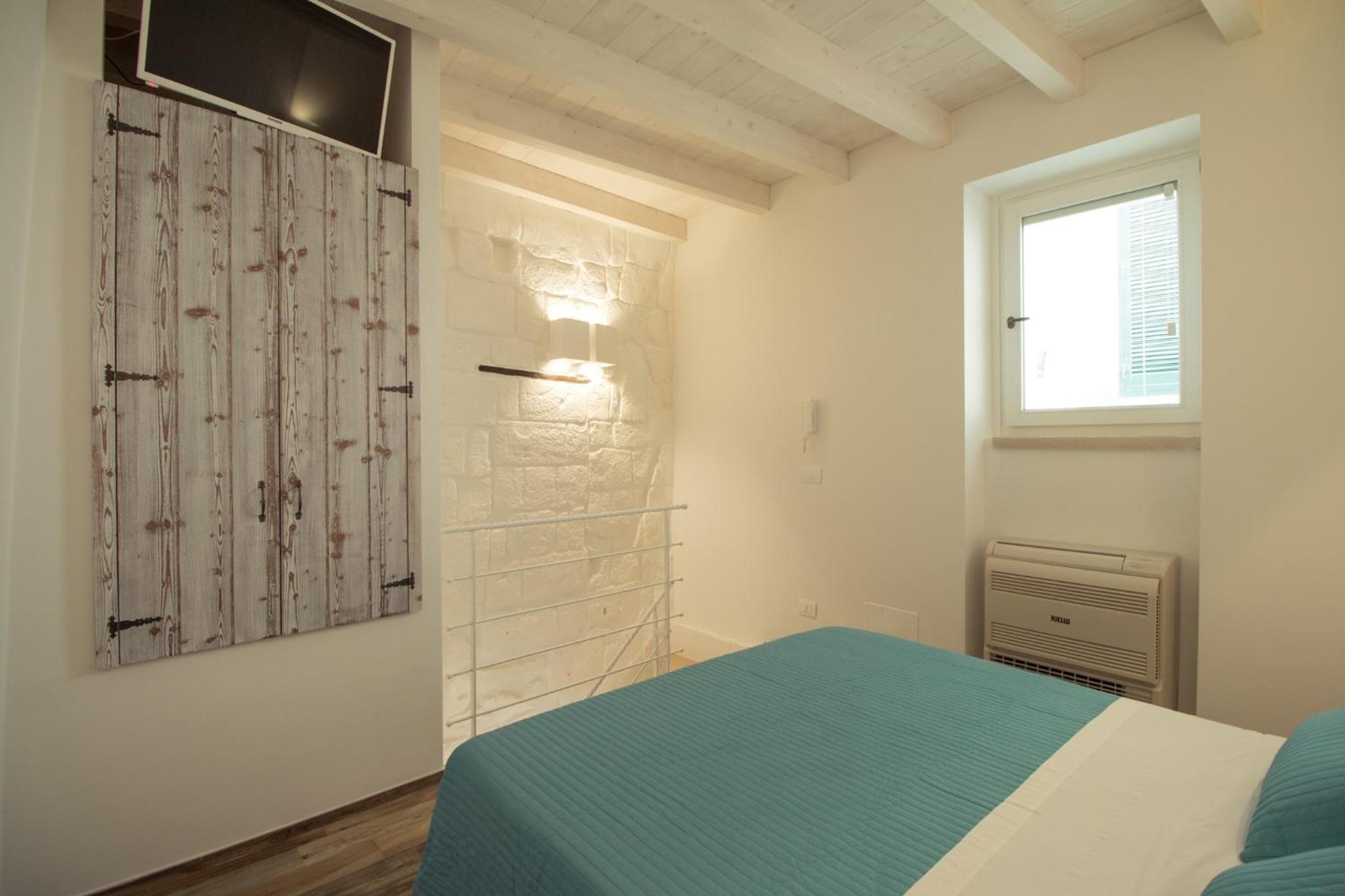 Apartment with Shared Terrace