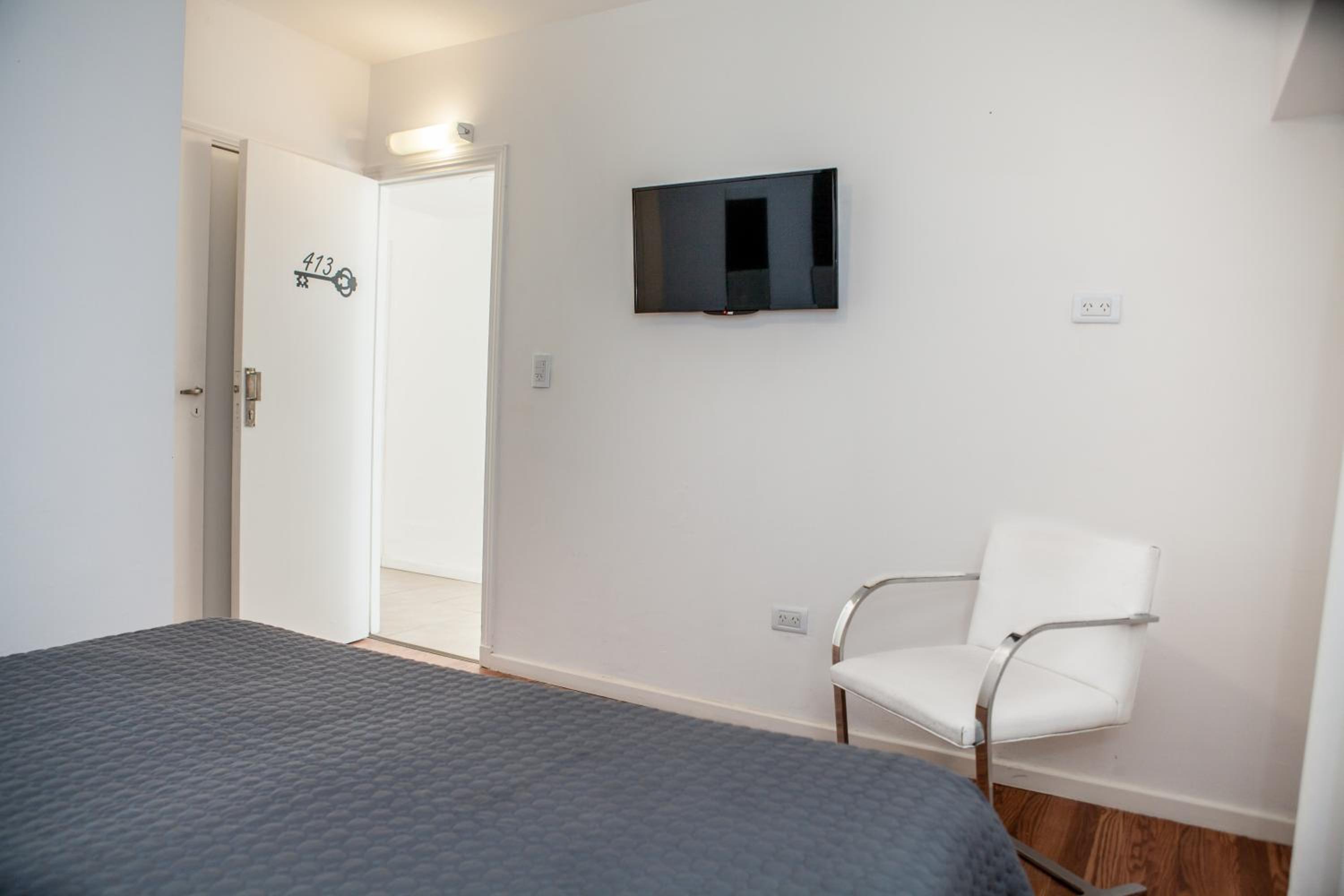 Single Room photo 3