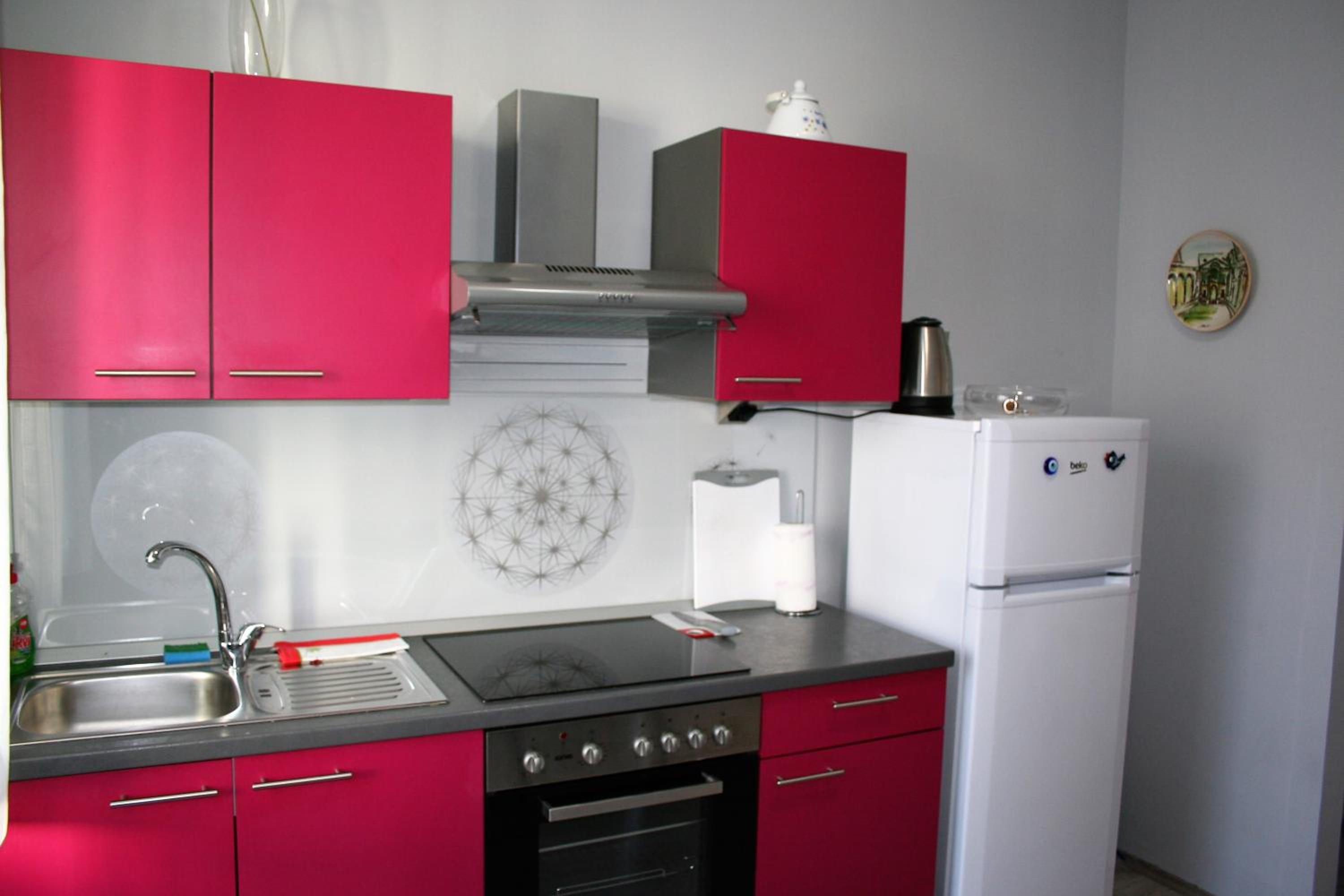 One-Bedroom Apartment - Photo 13